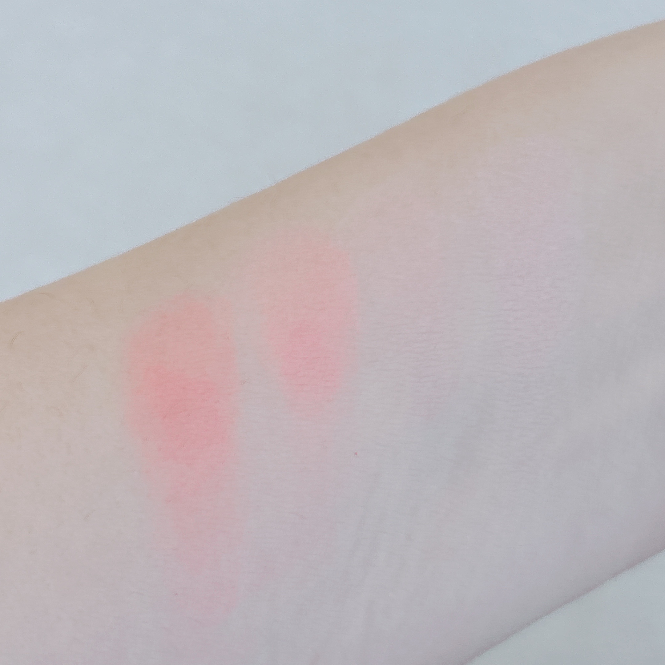 ブレンディングムードチーク/dasique/パウダーチークを使ったクチコミ（3枚目）