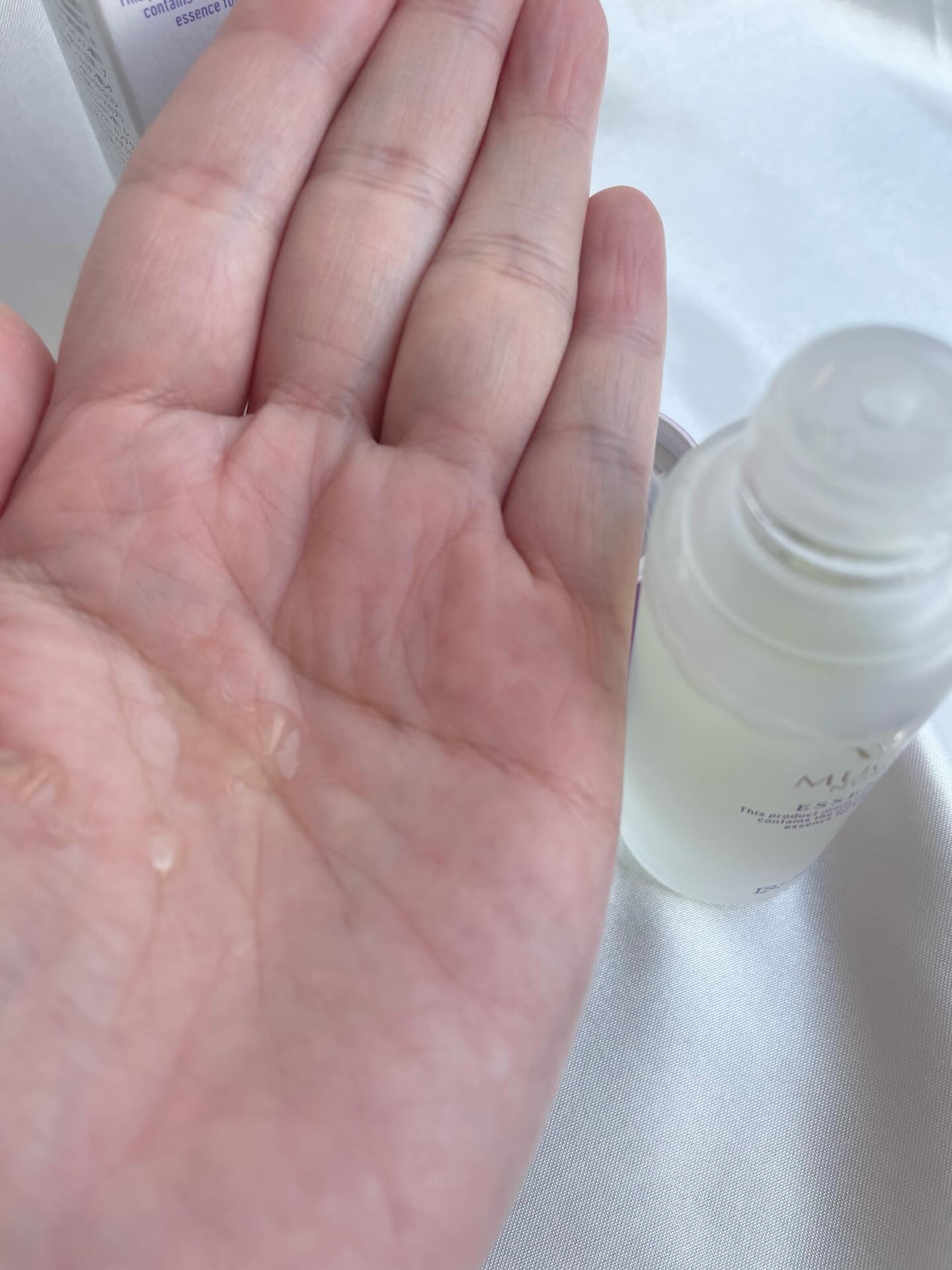 エッセンス（濃縮美容液）/夢幻の舞/美容液を使ったクチコミ（3枚目）