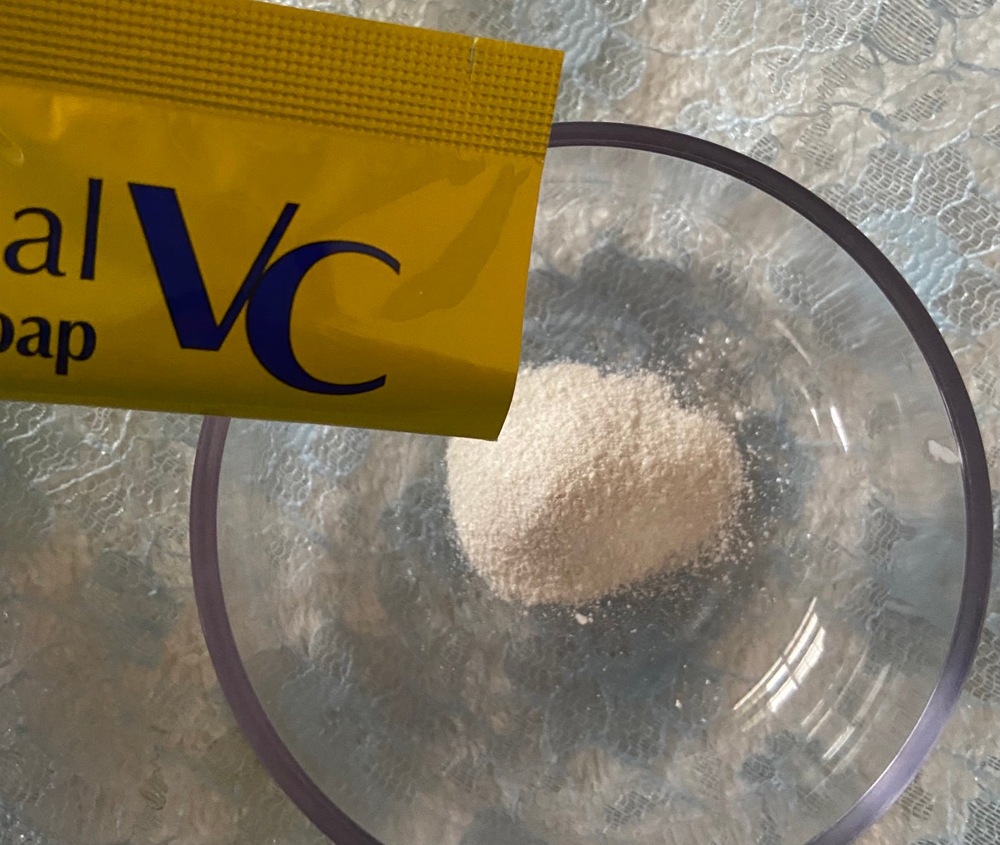 min on LIPS 「スペシャルパウダーソープVC酵素・泥洗顔パウダーソープ35包入..」(3枚目)