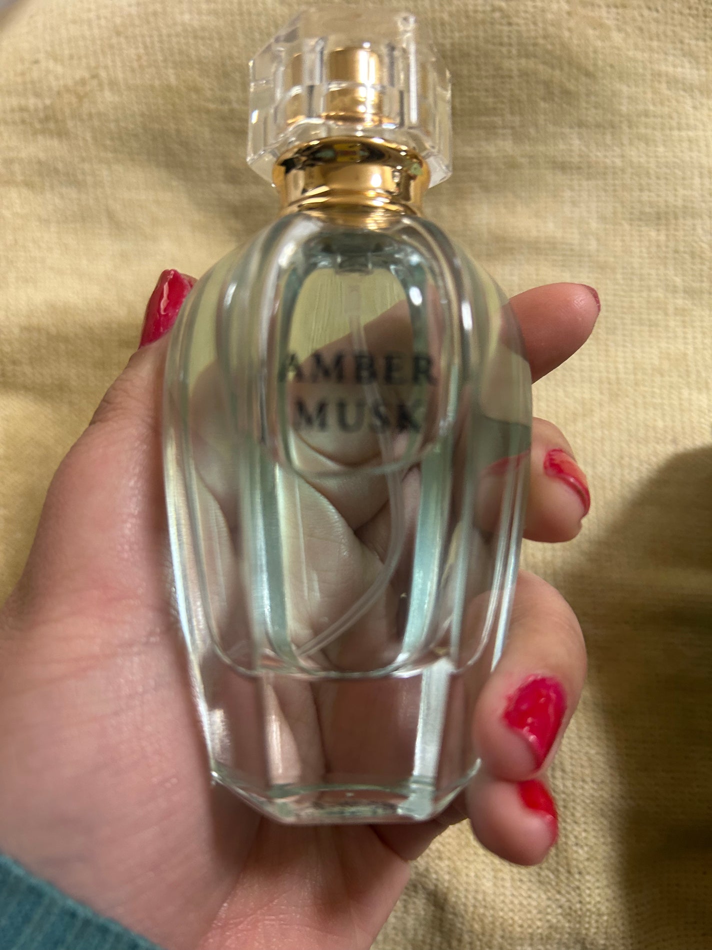 ゆうか on LIPS 「プチプラの香水お気に入りで使ってる✨️お店のテスターで一目惚れ..」(1枚目)