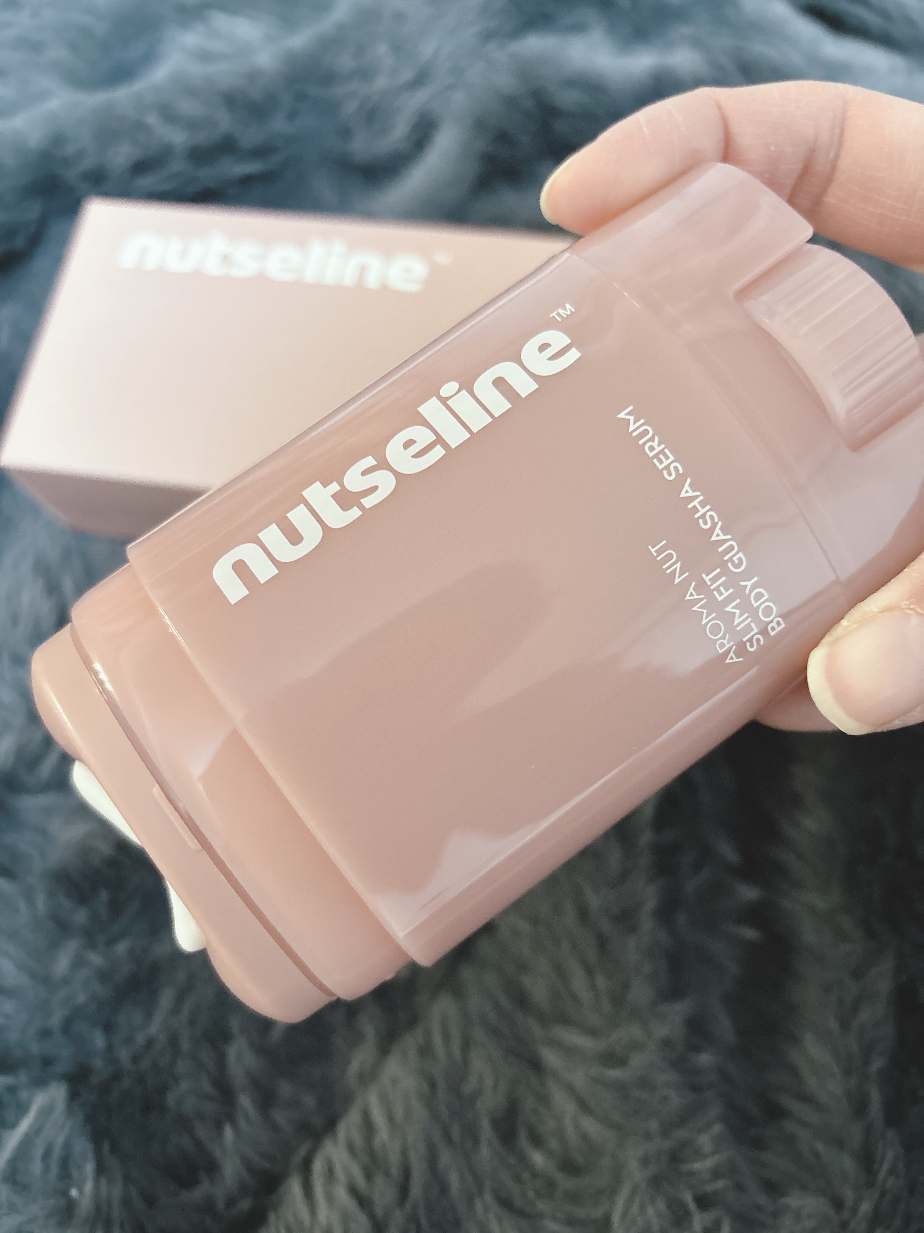 アロマナッツスリムフィットボディカッサセラム/nutseline/美容液を使ったクチコミ（3枚目）