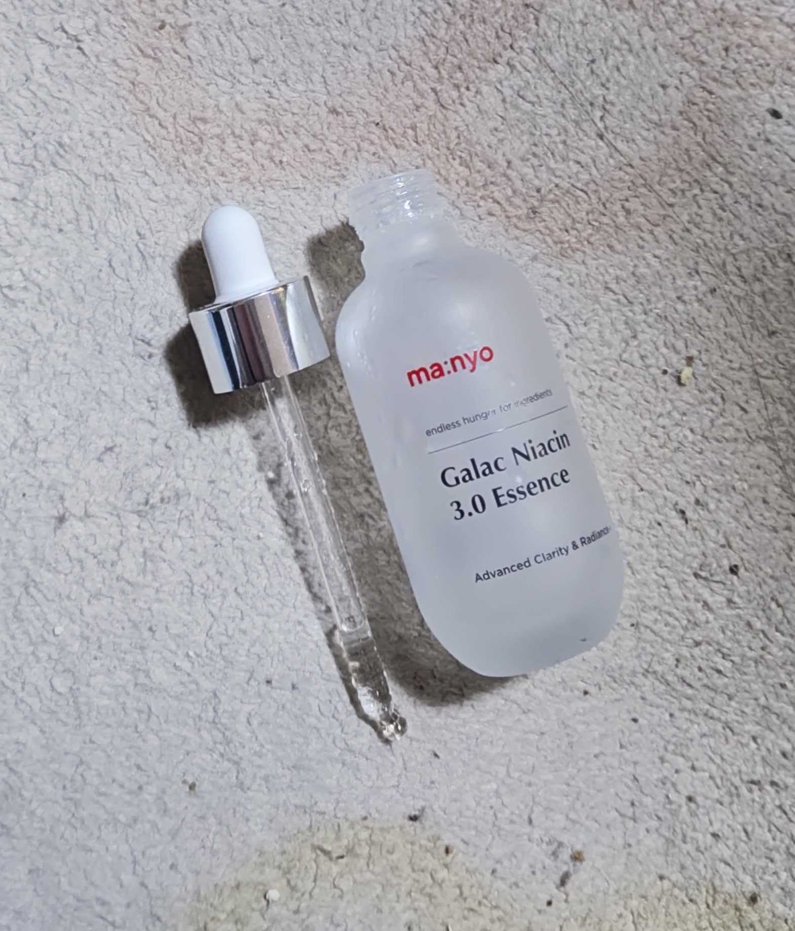 ガラク ナイアシン 3.0 エッセンス/manyo/美容液を使ったクチコミ（1枚目）