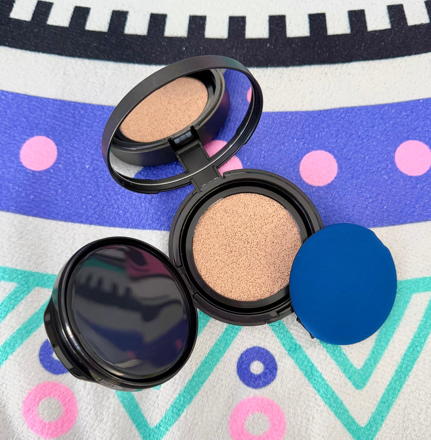 ベルベットジュエルクッション/BIVABOO/クッションファンデーションを使ったクチコミ(3枚目)