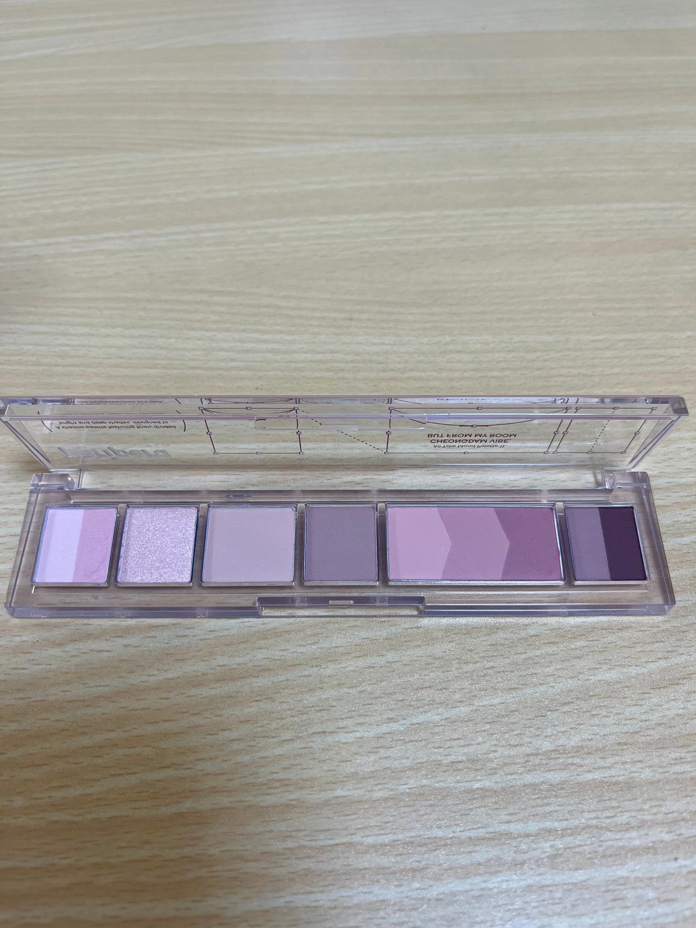 オール テイク ムード パレット(24AD)/PERIPERA/アイシャドウパレットを使ったクチコミ(2枚目)