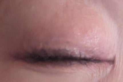 クレヨンタッチミー メタリックアイライナー/キャンドゥ/ペンシルアイライナーを使ったクチコミ(3枚目)