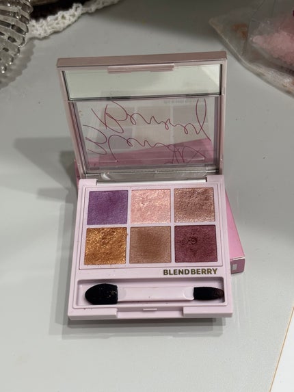 オーラクリエイション/BLEND BERRY/アイシャドウパレットを使ったクチコミ(1枚目)