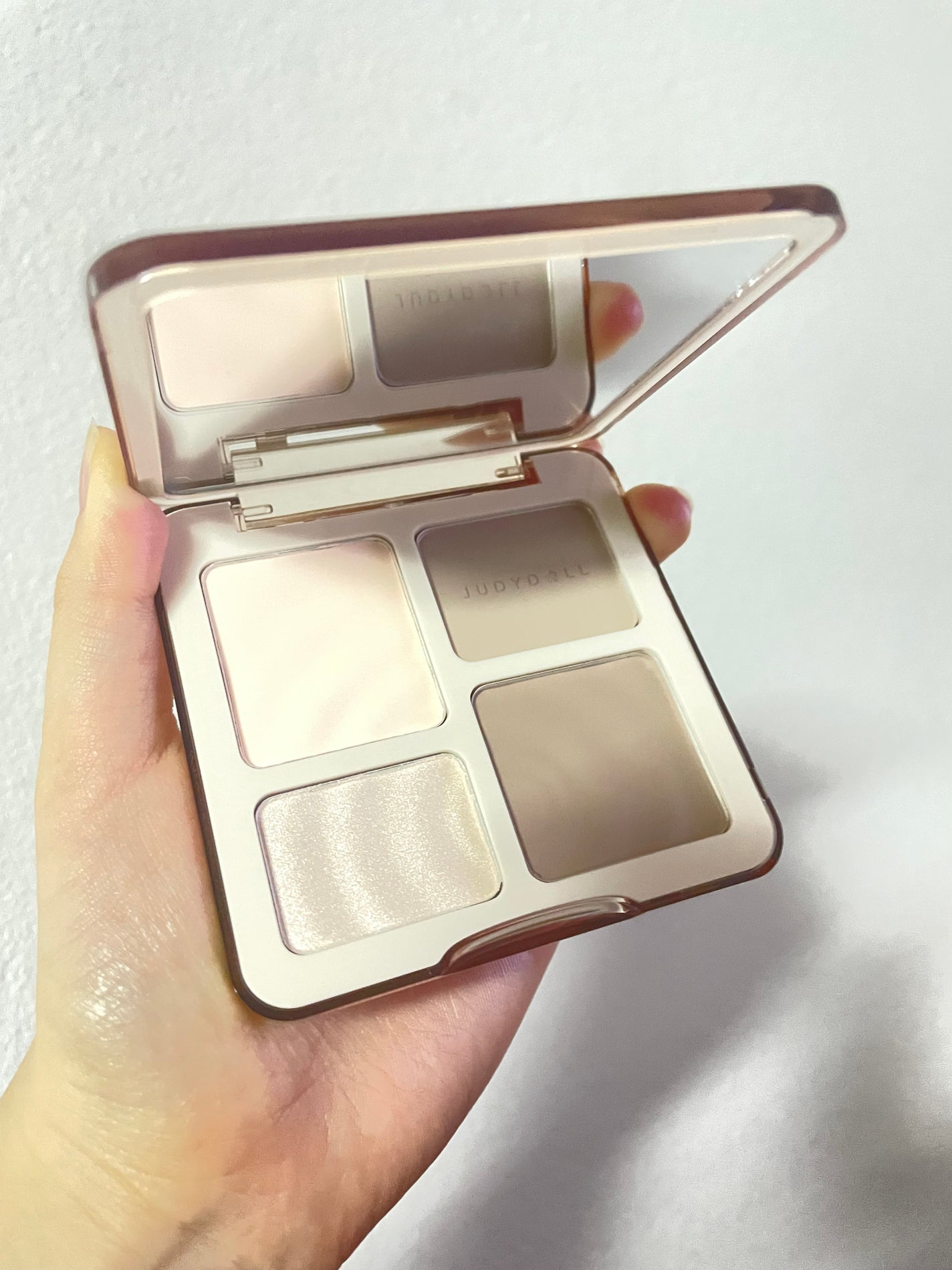 JUDYDOLL メリハリマスターパレット/JUDYDOLL/パウダーハイライトを使ったクチコミ(1枚目)