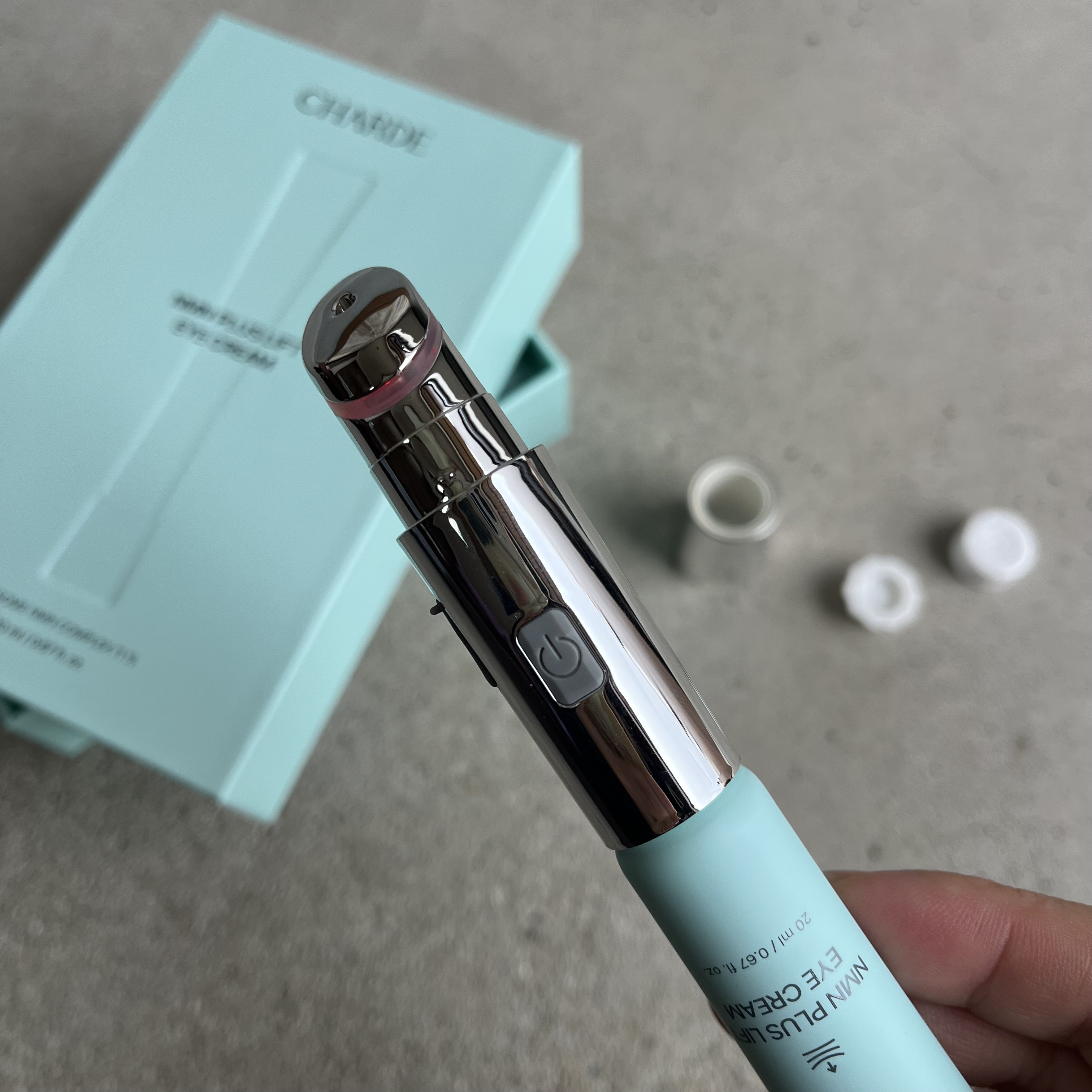 NMNプラスリフトアイクリーム/CHARDE/アイケア・アイクリームを使ったクチコミ（3枚目）