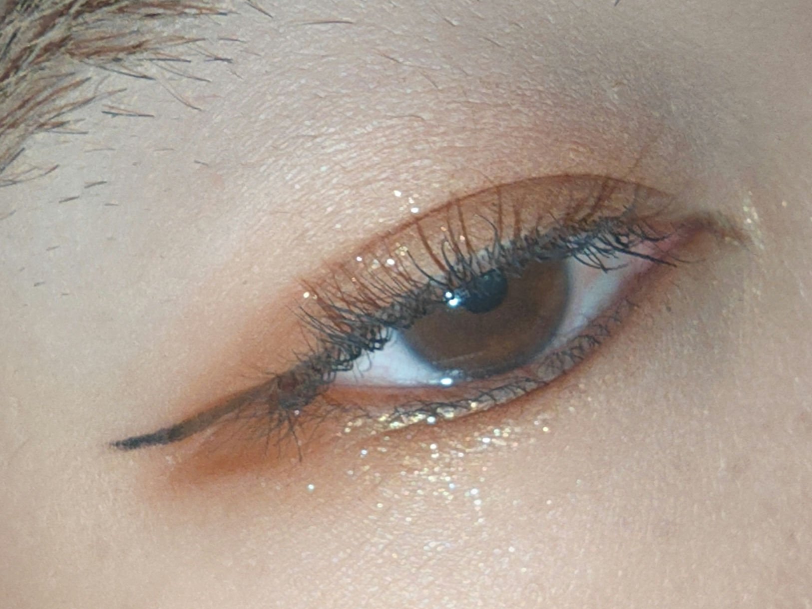 スパークラー アイシャドウ ゴールド クラッシュ/M・A・C/単色アイシャドウを使ったクチコミ（3枚目）