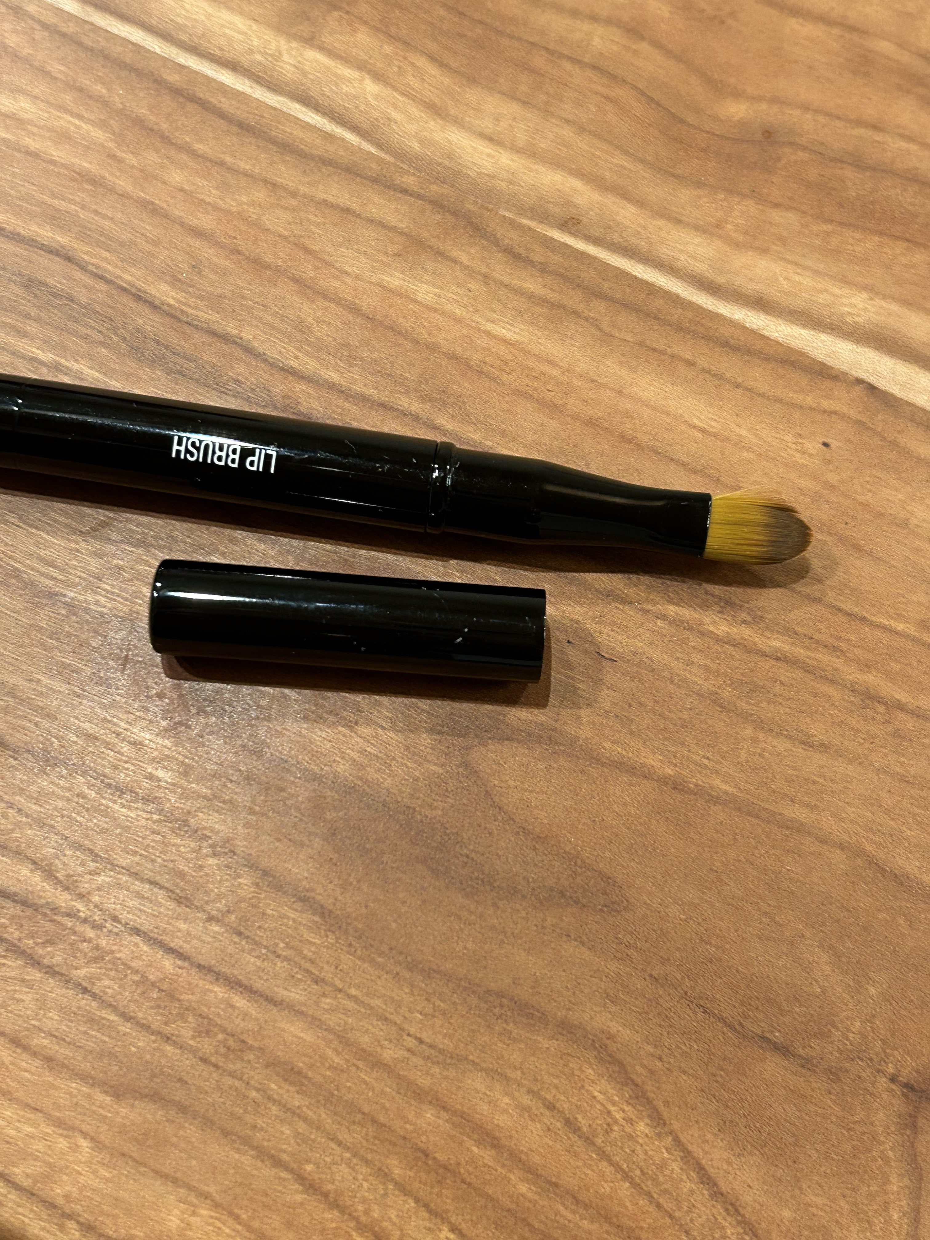 NERO BIANCO 2wayリップブラシ/貝印/メイクブラシを使ったクチコミ（2枚目）