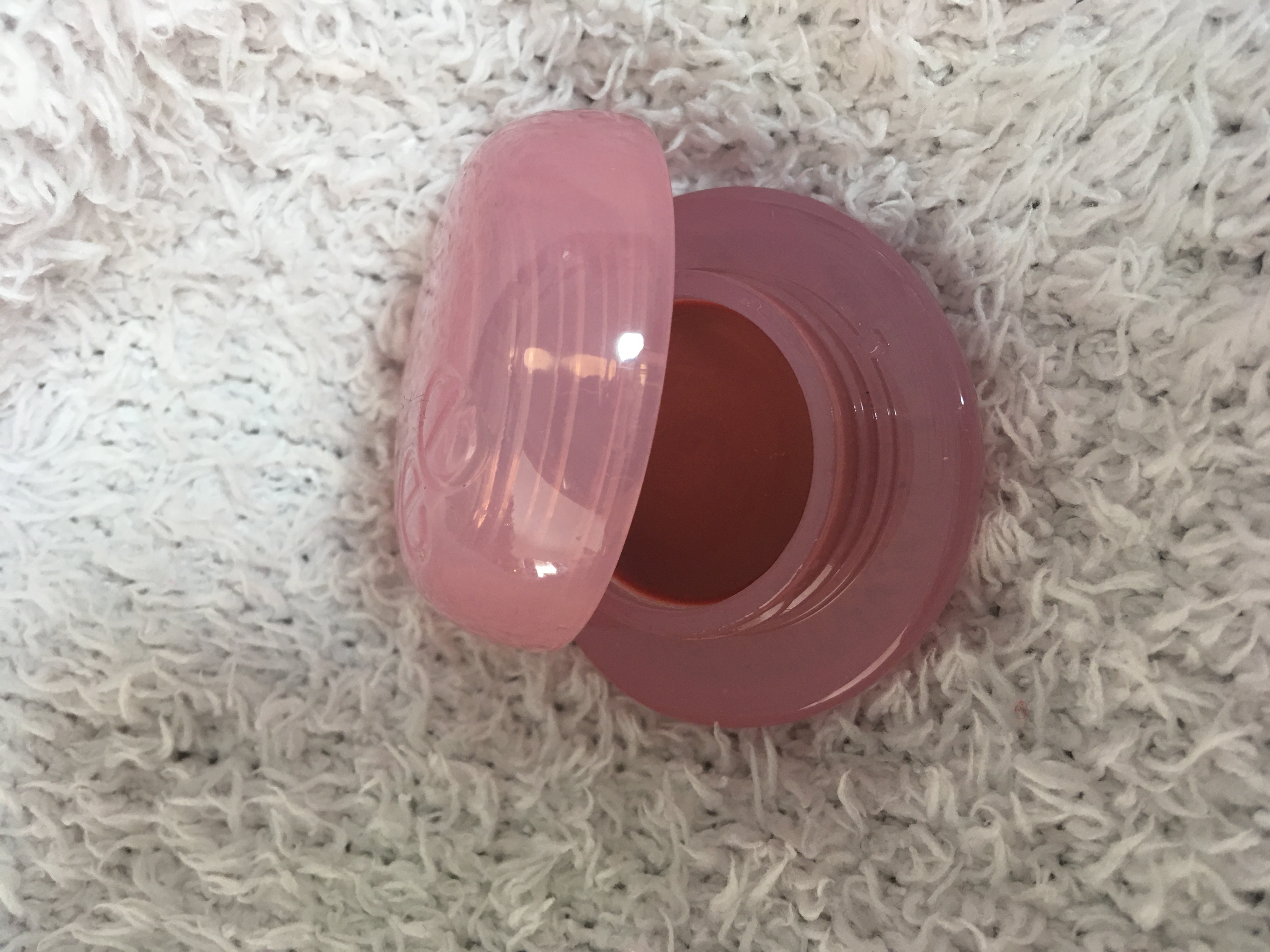 フィー リップアンドチーク グローイジェリーポット/fwee/リップグロスを使ったクチコミ（1枚目）