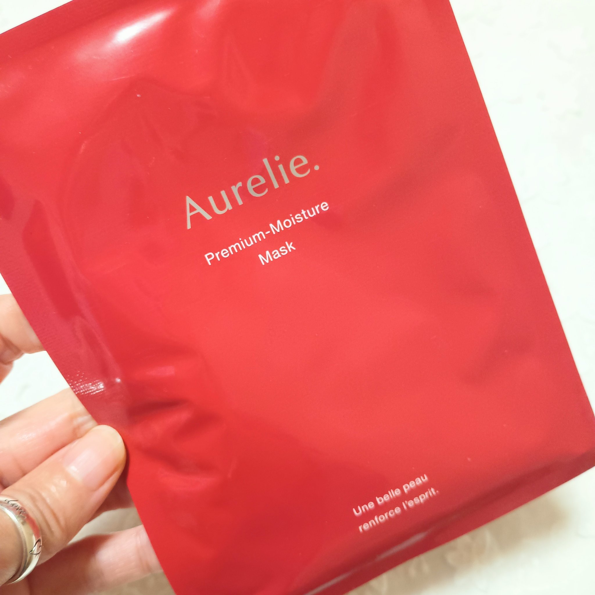 オレリー　プレミアムモイスチャーシートマスク〈夜用シートマスク〉/Aurelie./シートマスク・パックを使ったクチコミ（1枚目）