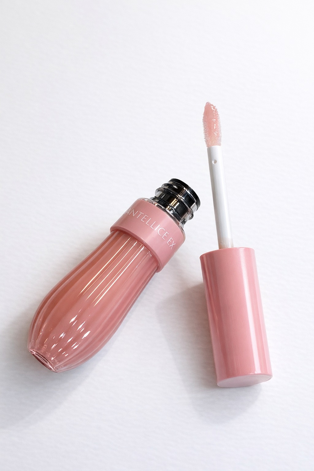 ボリュームプラス リップエッセンスUV/アンテリージェEX/リップ美容液を使ったクチコミ（1枚目）