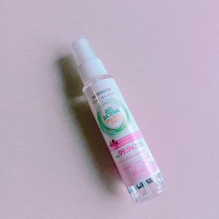 ワトソン(Watsons) ブライトニング ワイルドベリー アンチバクテリアル ハンドサニタイジング スプレー