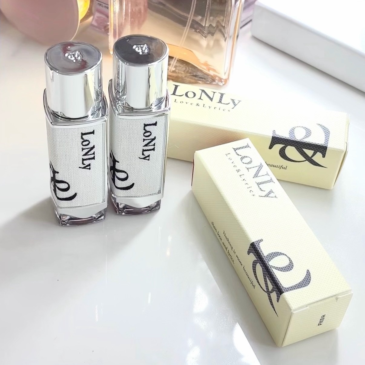 キャンドルライトジュレティント/LoNLy /リップティントを使ったクチコミ（3枚目）