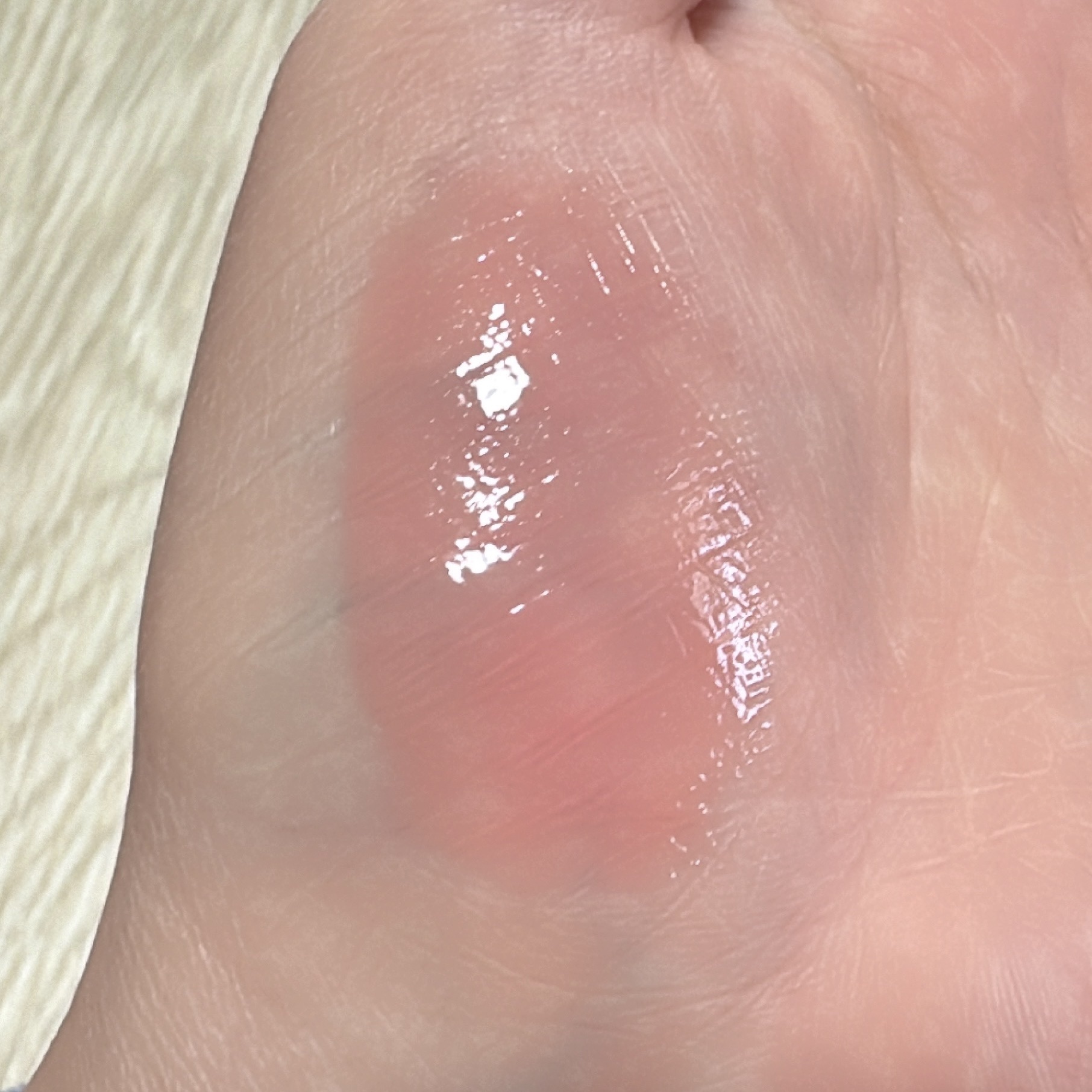 ミニグレイズバウンシングティント 203 リボンピンク(セブン-イレブン限定)/2aN/リップティントを使ったクチコミ（2枚目）