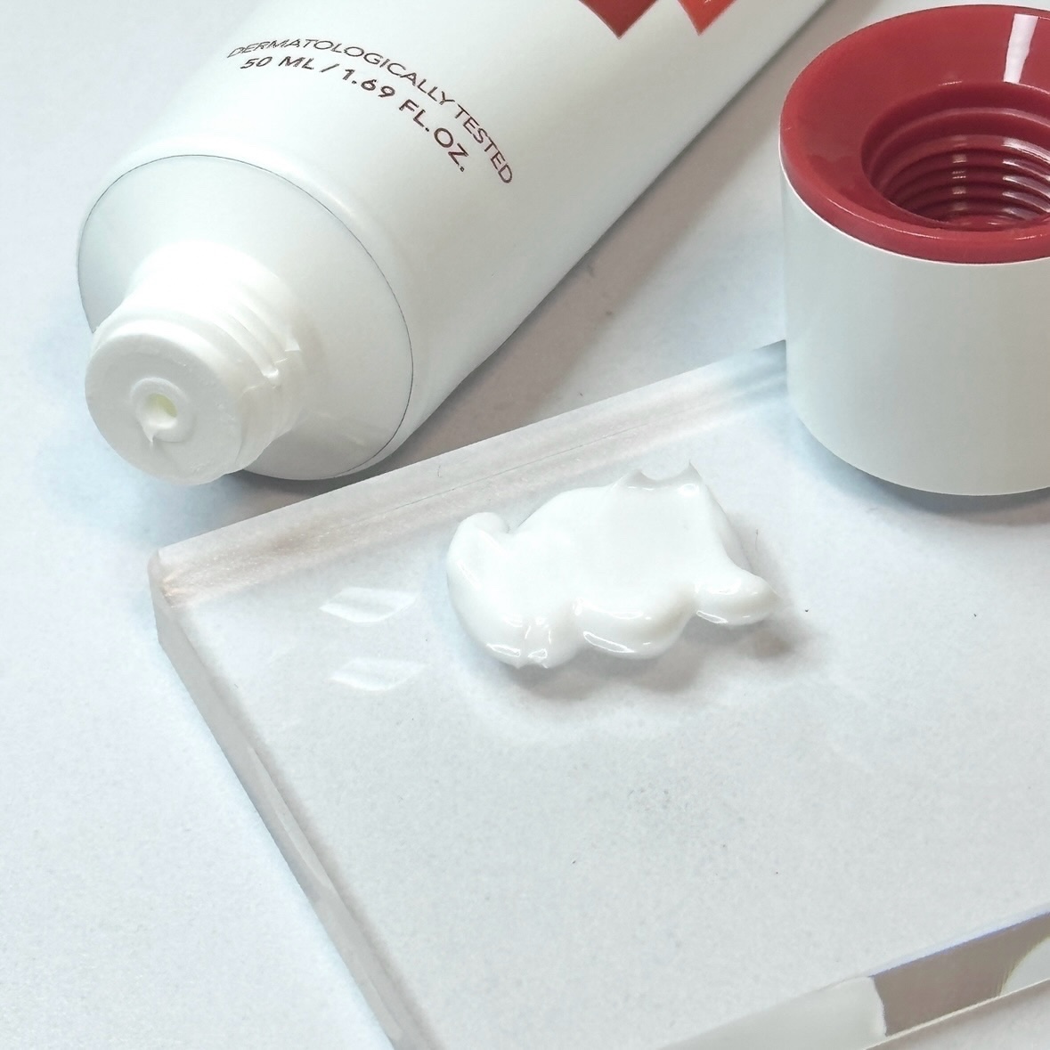 LASER REJUVENATION CREAM/Cell Fusion C(セルフュージョンシー)/フェイスクリームを使ったクチコミ（2枚目）