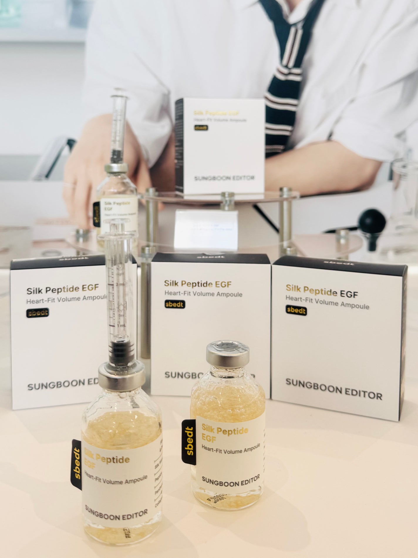 シルク ペプチド EGF ハートフィットボリューム リフティング アンプル/SUNGBOON EDITOR(成分エディター)/美容液を使ったクチコミ(1枚目)