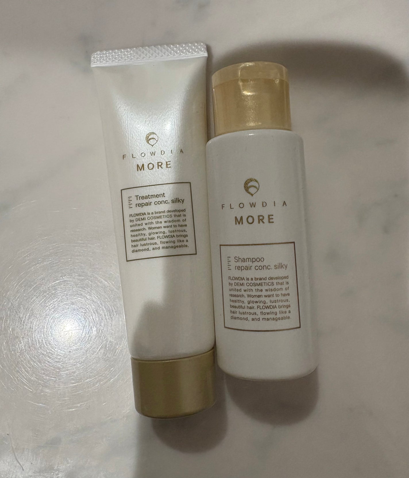 フローディアモア シャンプー リペアコンクメルティー/FLOWDIA/サロンシャンプーを使ったクチコミ(1枚目)
