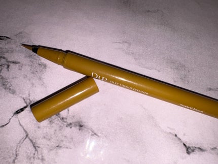 シルキーリキッドアイライナーWP/D-UP/リキッドアイライナーを使ったクチコミ(1枚目)