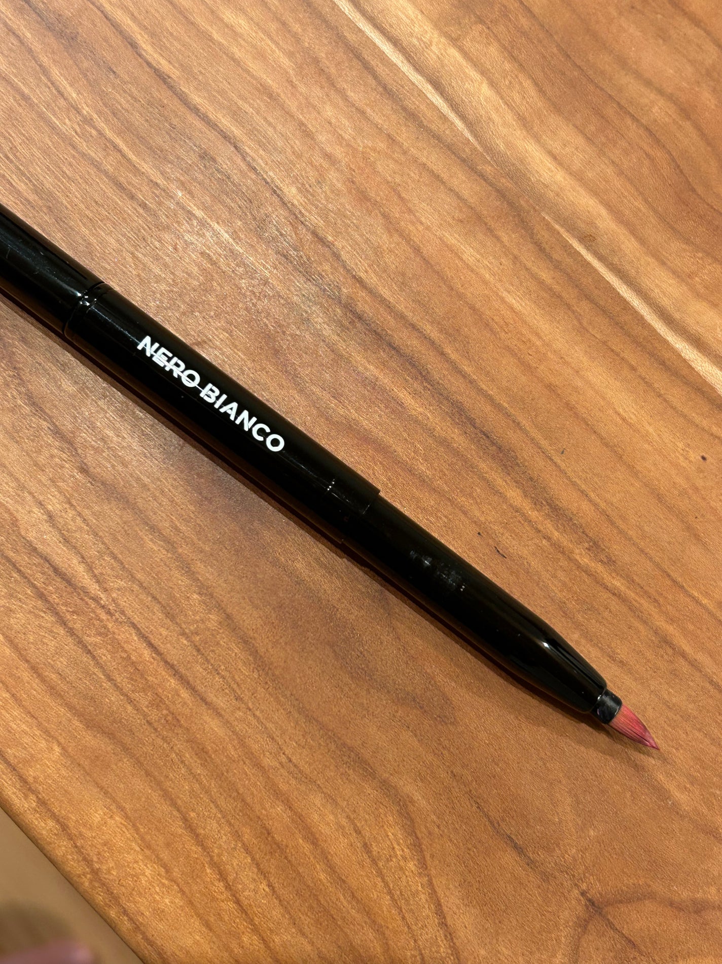 NERO BIANCO 2wayリップブラシ/貝印/メイクブラシを使ったクチコミ(1枚目)