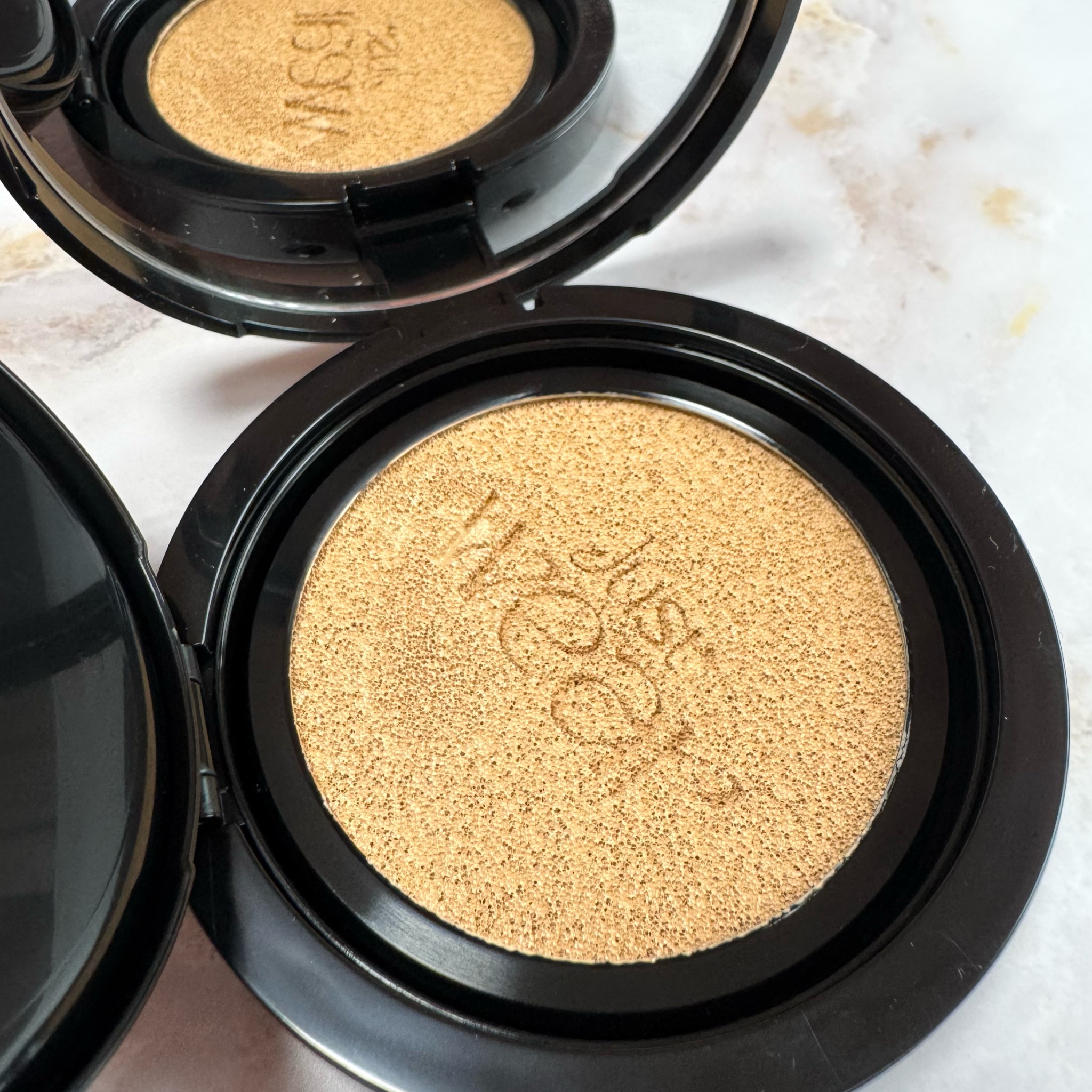 カバーステイン パーフェクティング クッション ファンデーション/VDL/クッションファンデーションを使ったクチコミ（2枚目）