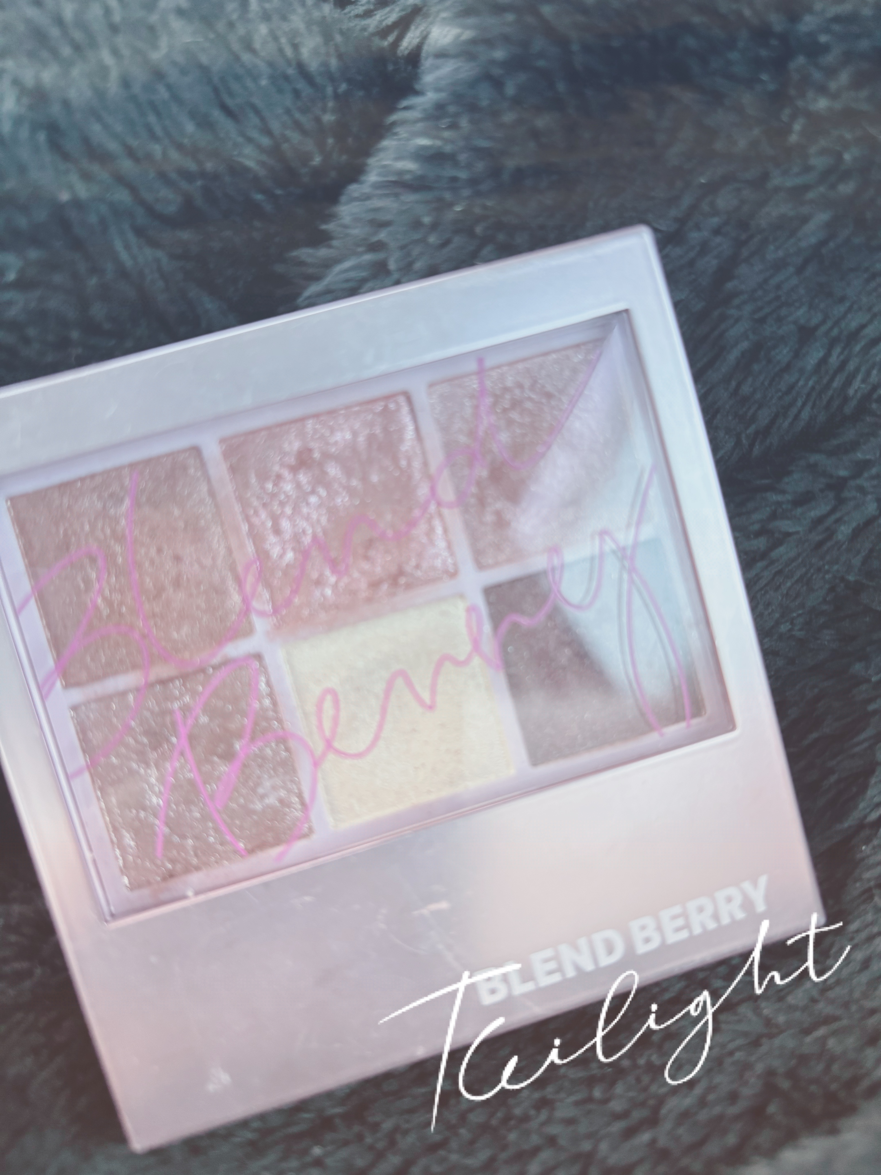 オーラクリエイション 107 フィグ＆スキンモーヴ(限定カラー)/BLEND BERRY/アイシャドウパレットを使ったクチコミ（1枚目）