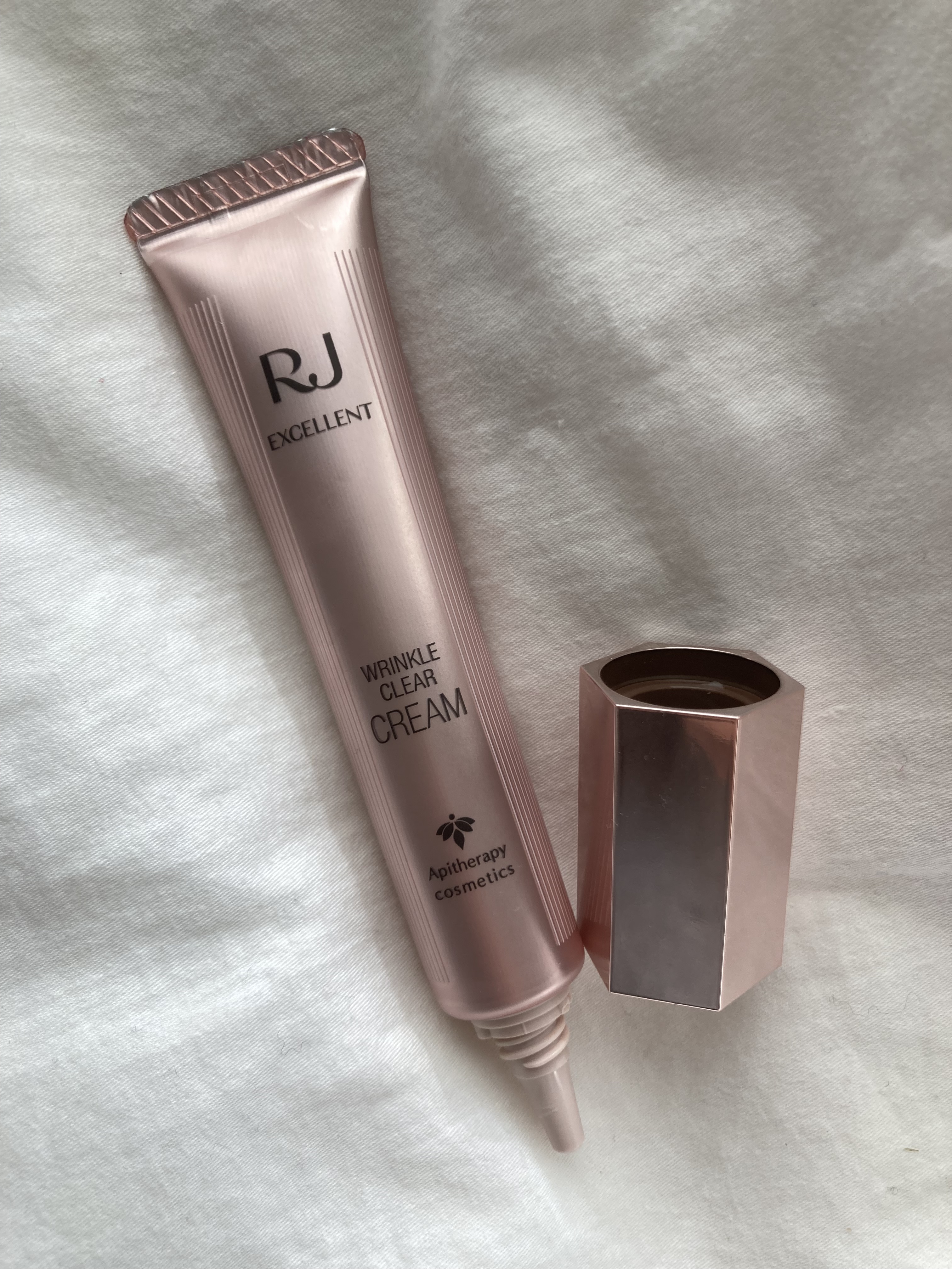 RJ エクセレント 薬用リンクルクリアクリーム/アピセラピーコスメティクス/フェイスクリームを使ったクチコミ（1枚目）