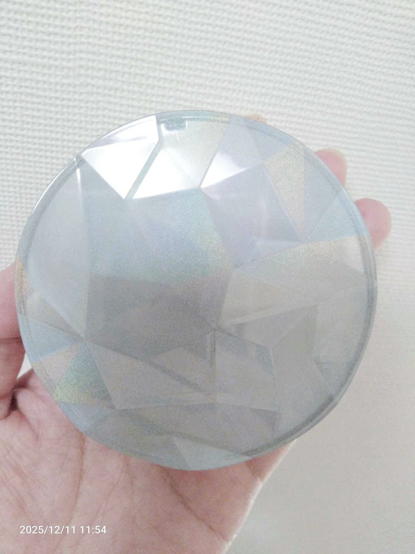 ミラーフィニッシュパウダー〈プレストタイプ〉/アテニア/プレストパウダーを使ったクチコミ(4枚目)