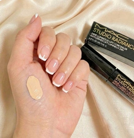 スタジオ ラディアンス 24 ルミナス コンシーラー/M・A・C/リキッドコンシーラーを使ったクチコミ(3枚目)