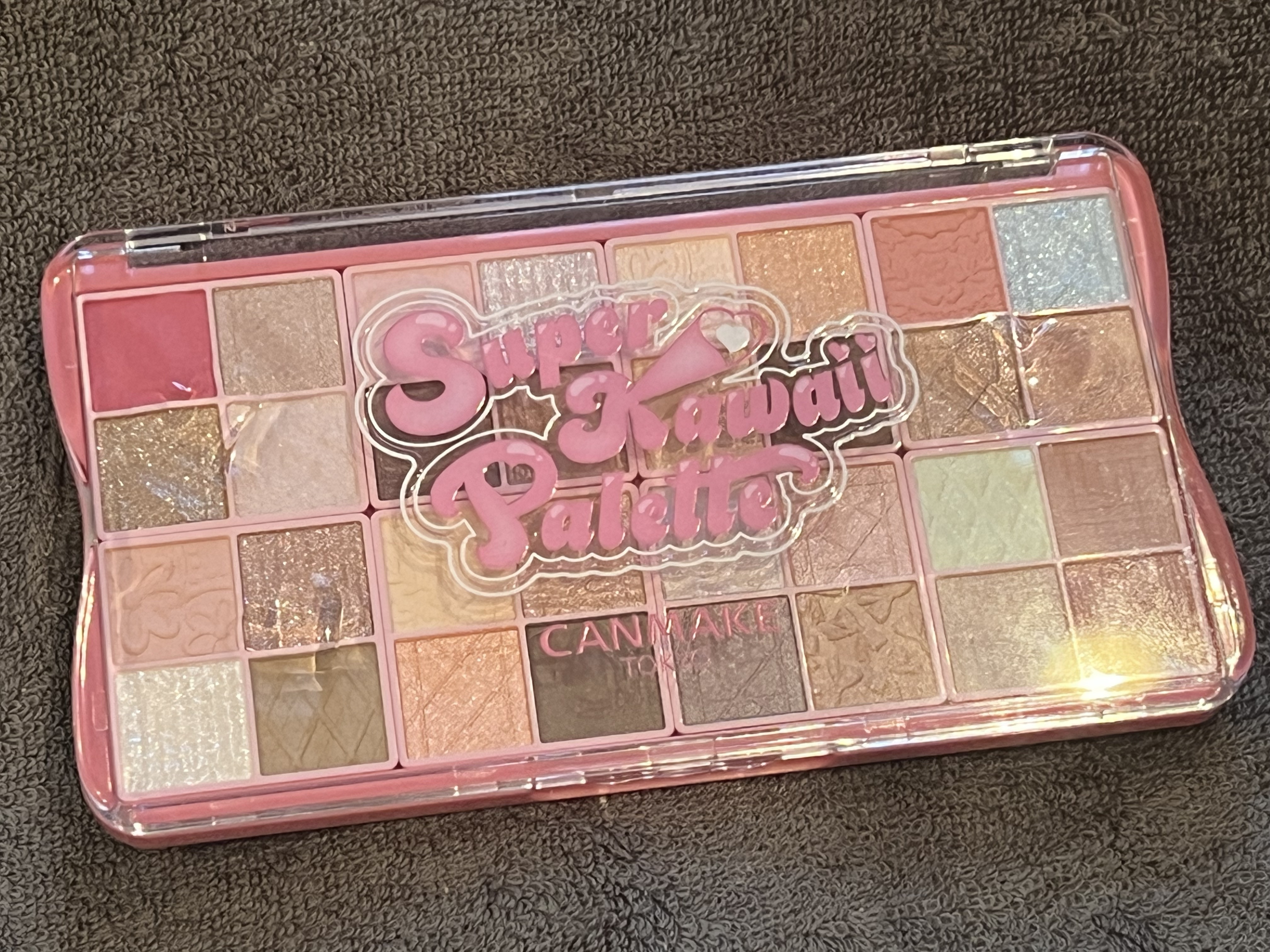 スーパーかわいい！パレット/キャンメイク/アイシャドウを使ったクチコミ（1枚目）