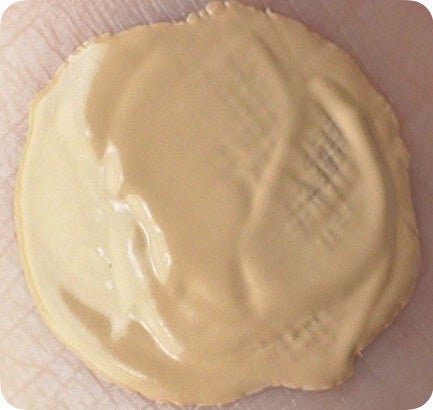 サブライム クリーム ファンデーション/PAUL & JOE BEAUTE/クリーム・エマルジョンファンデーションを使ったクチコミ(2枚目)