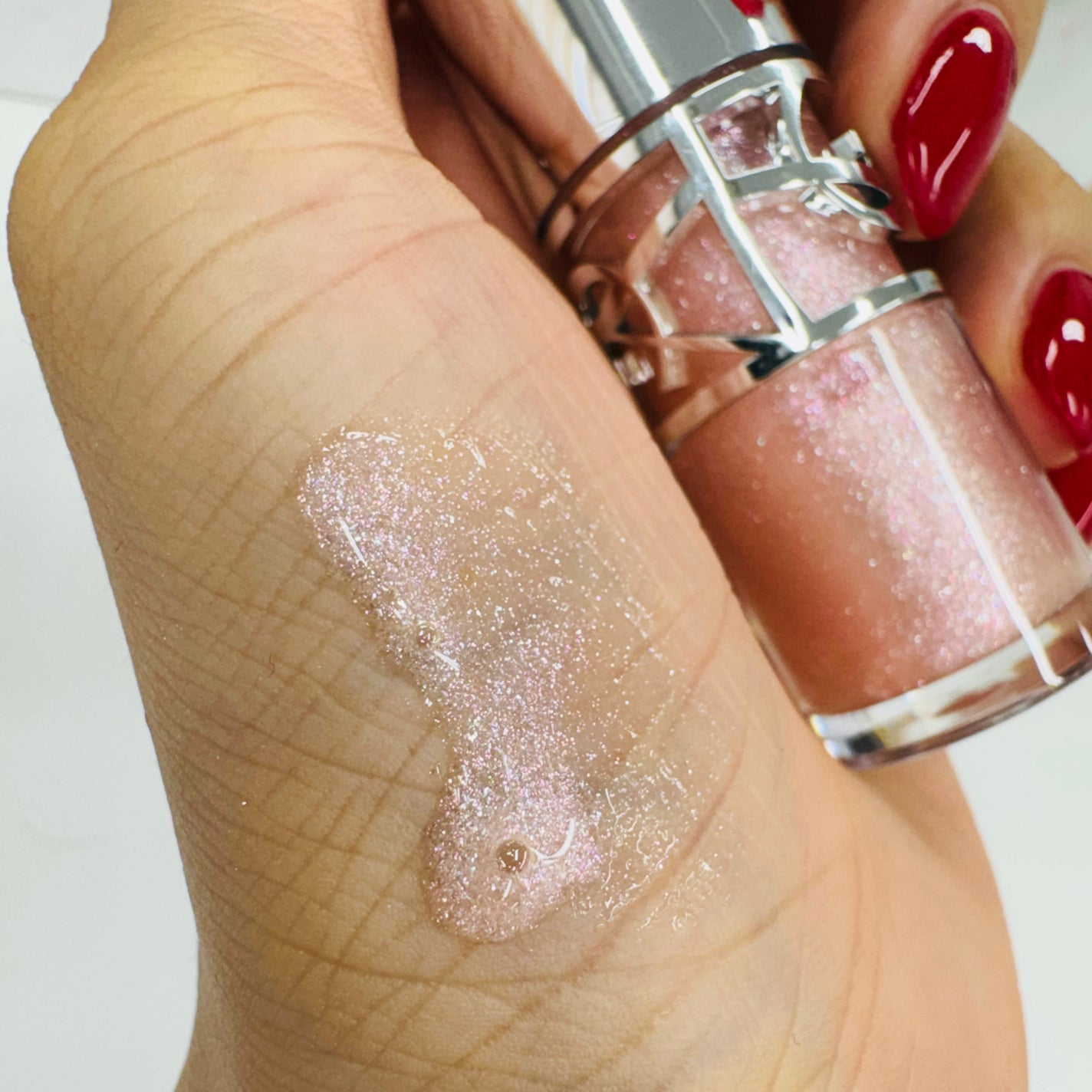 YSL ラブシャイン オイル グロス/YVES SAINT LAURENT BEAUTE/リップグロスを使ったクチコミ(4枚目)