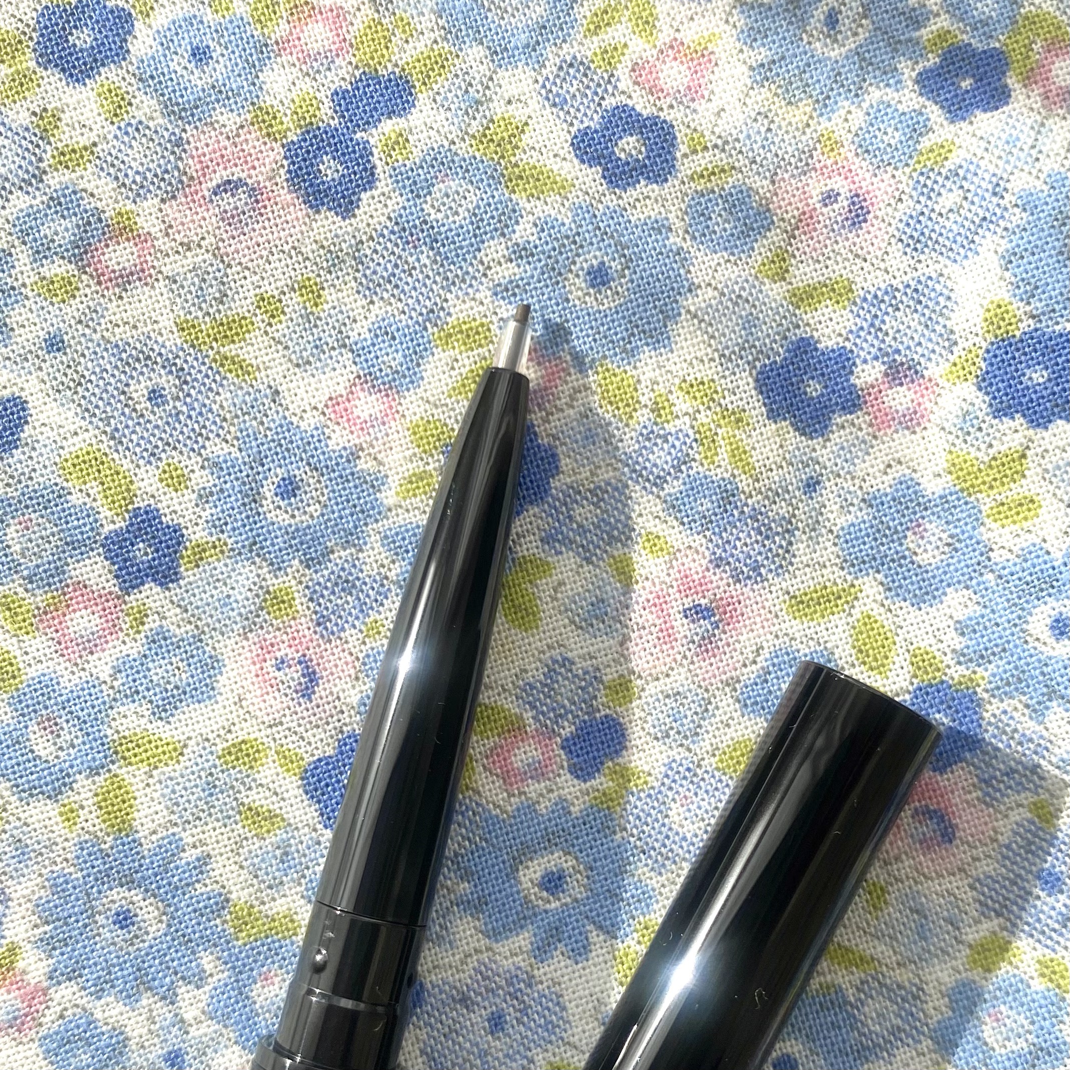 ケイト アイブロウペンシルスーパースリム0.8/KATE/アイブロウペンシルを使ったクチコミ（2枚目）