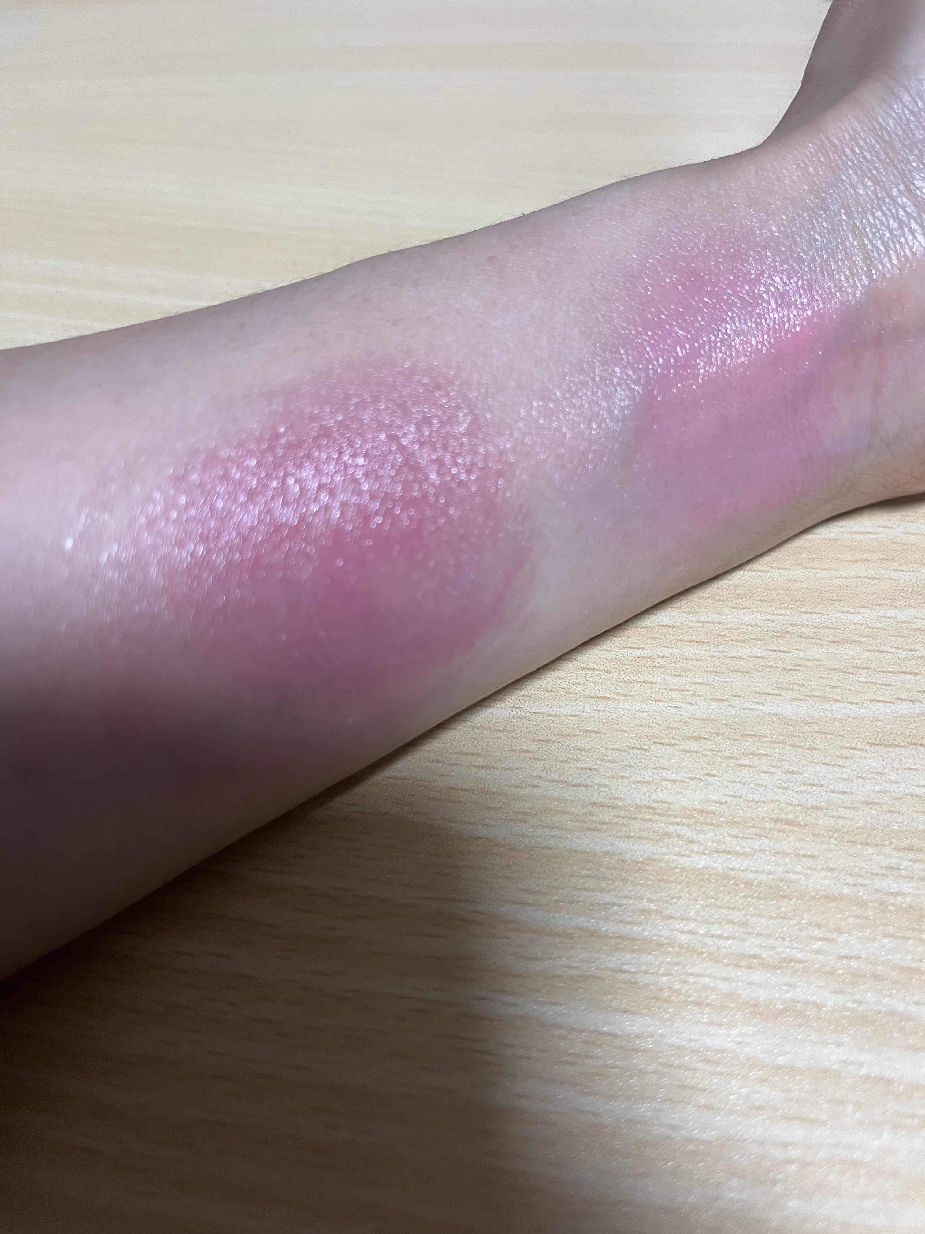 ジューシーロールチーク 06 ベアグレープ(BARE GRAPE)/rom&nd/ジェル・クリームチークを使ったクチコミ（2枚目）