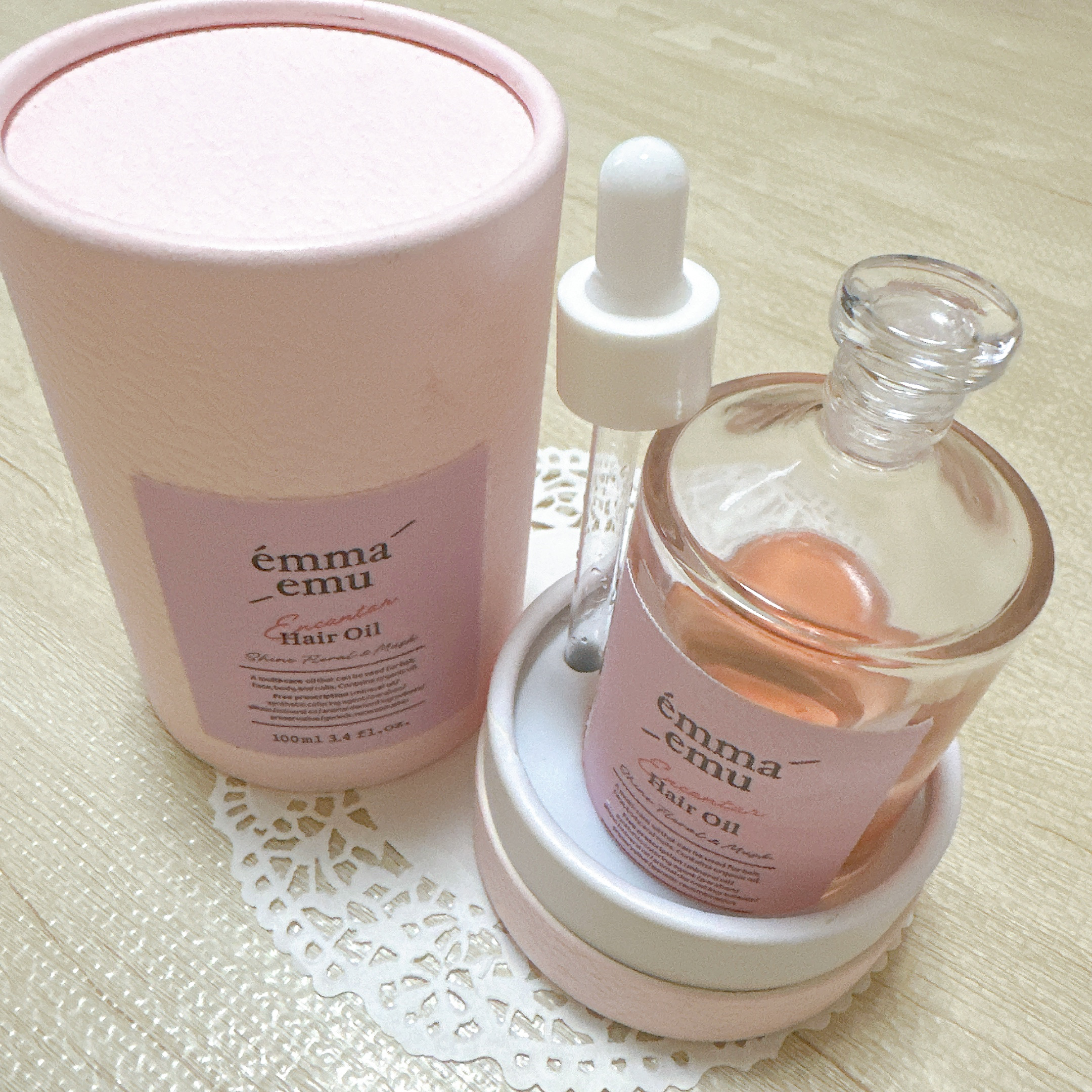 エンカンタールヘアオイル シャインフローラル＆ムスク/emma emu/ヘアオイルを使ったクチコミ（2枚目）