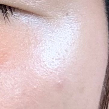 ジルスチュアート イルミネイティングジェム セラムプライマー 02 diamond gem/JILL STUART/化粧下地を使ったクチコミ(2枚目)