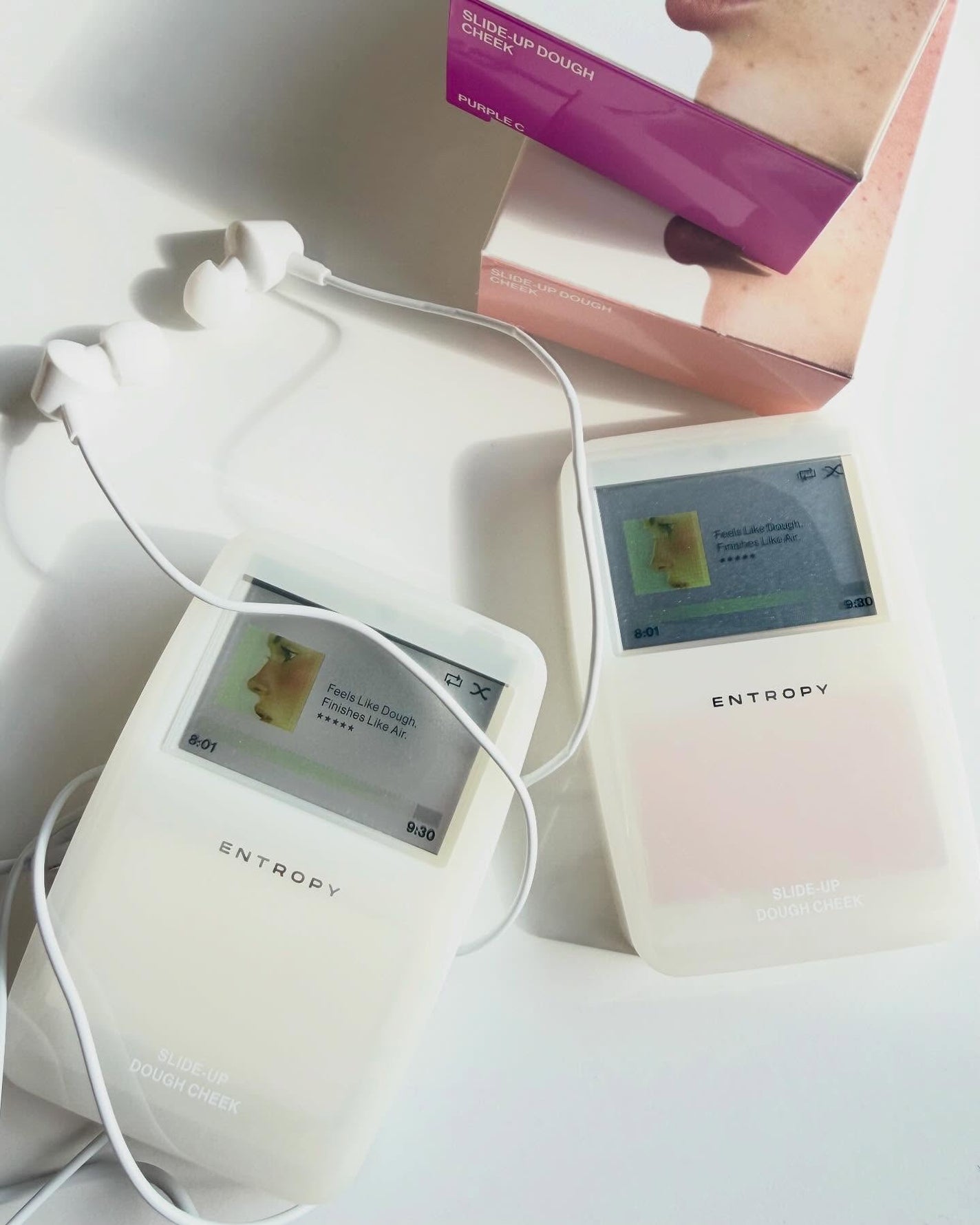 スライドアップドウチーク/ENTROPY/ジェル・クリームチークを使ったクチコミ(1枚目)