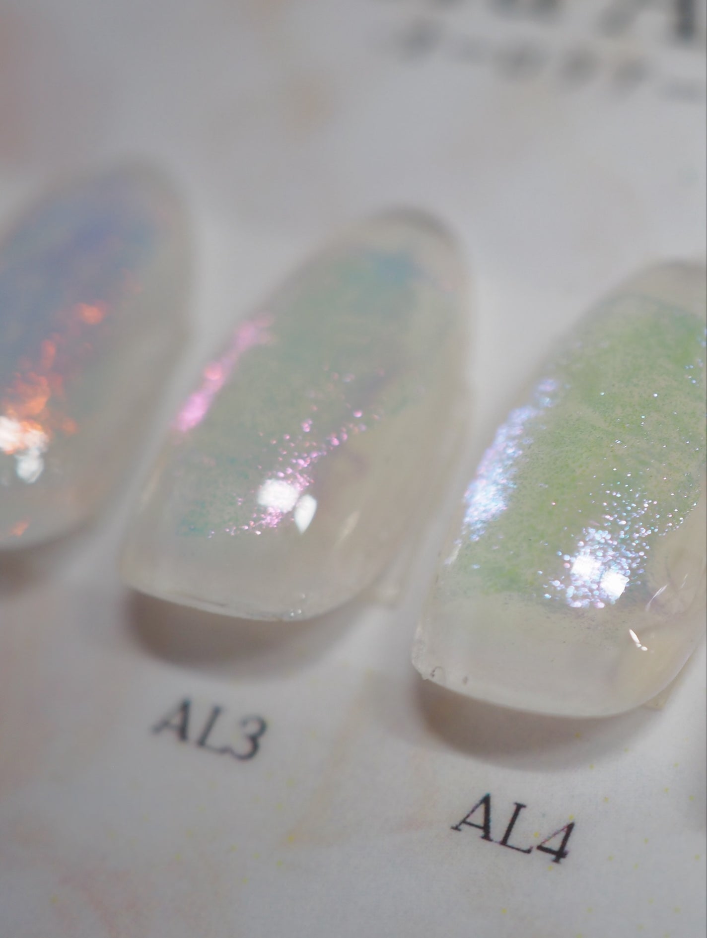 🐒ズボラママみっちゃんの高見えネイル💅 on LIPS 「←他にもたくさん投稿してます@nailparfaitgelさん..」(4枚目)