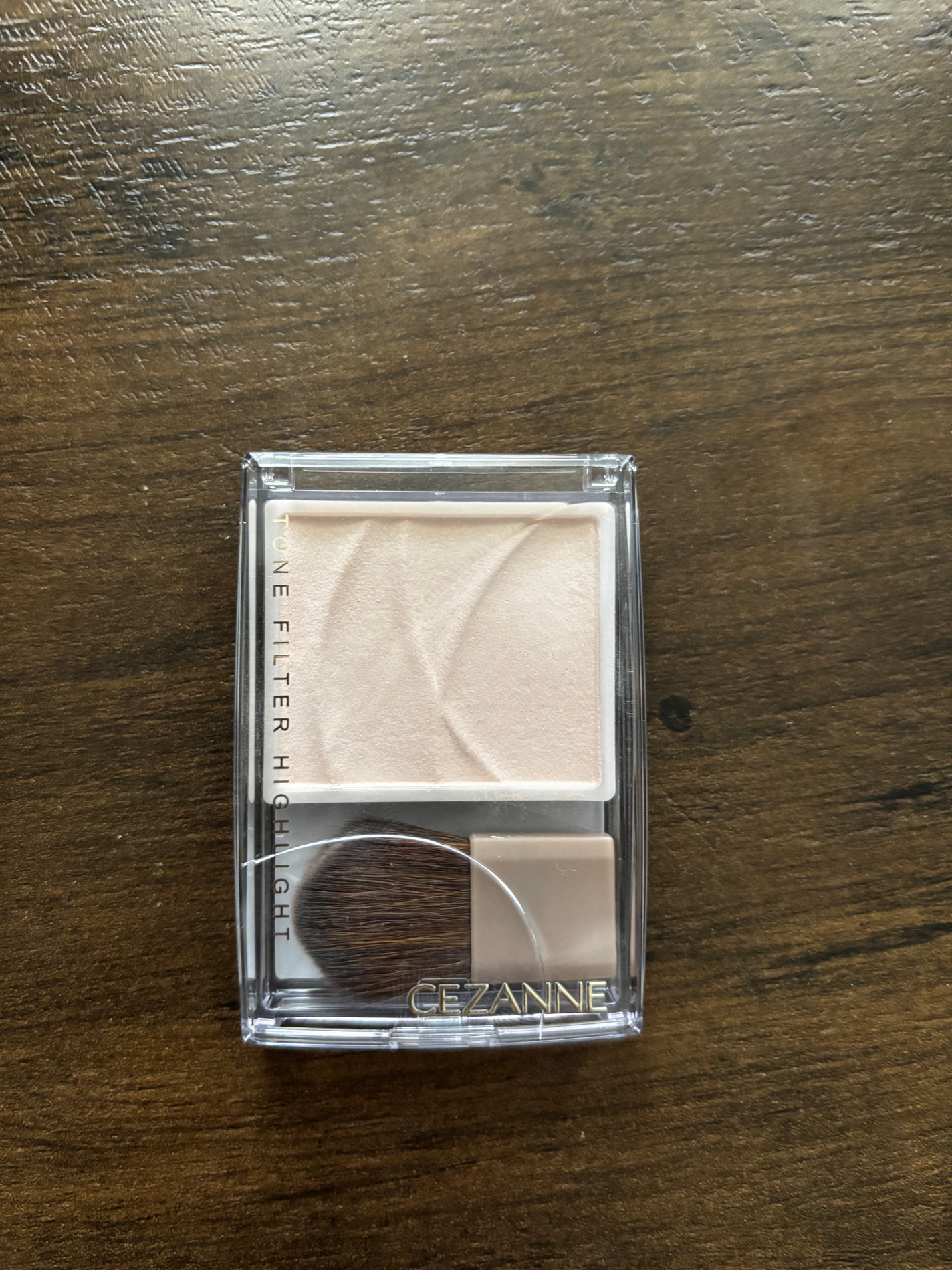 トーンフィルターハイライト/CEZANNE/パウダーハイライトを使ったクチコミ(1枚目)