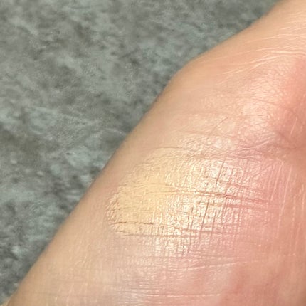 スタジオ ラディアンス 24 ルミナス コンシーラー NW11/M・A・C/リキッドコンシーラーの画像