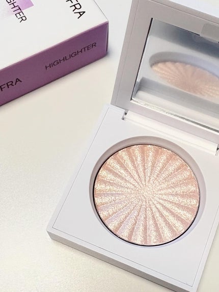 MINI HIGHLIGHTER/Ofra Cosmetics/パウダーハイライトを使ったクチコミ(4枚目)