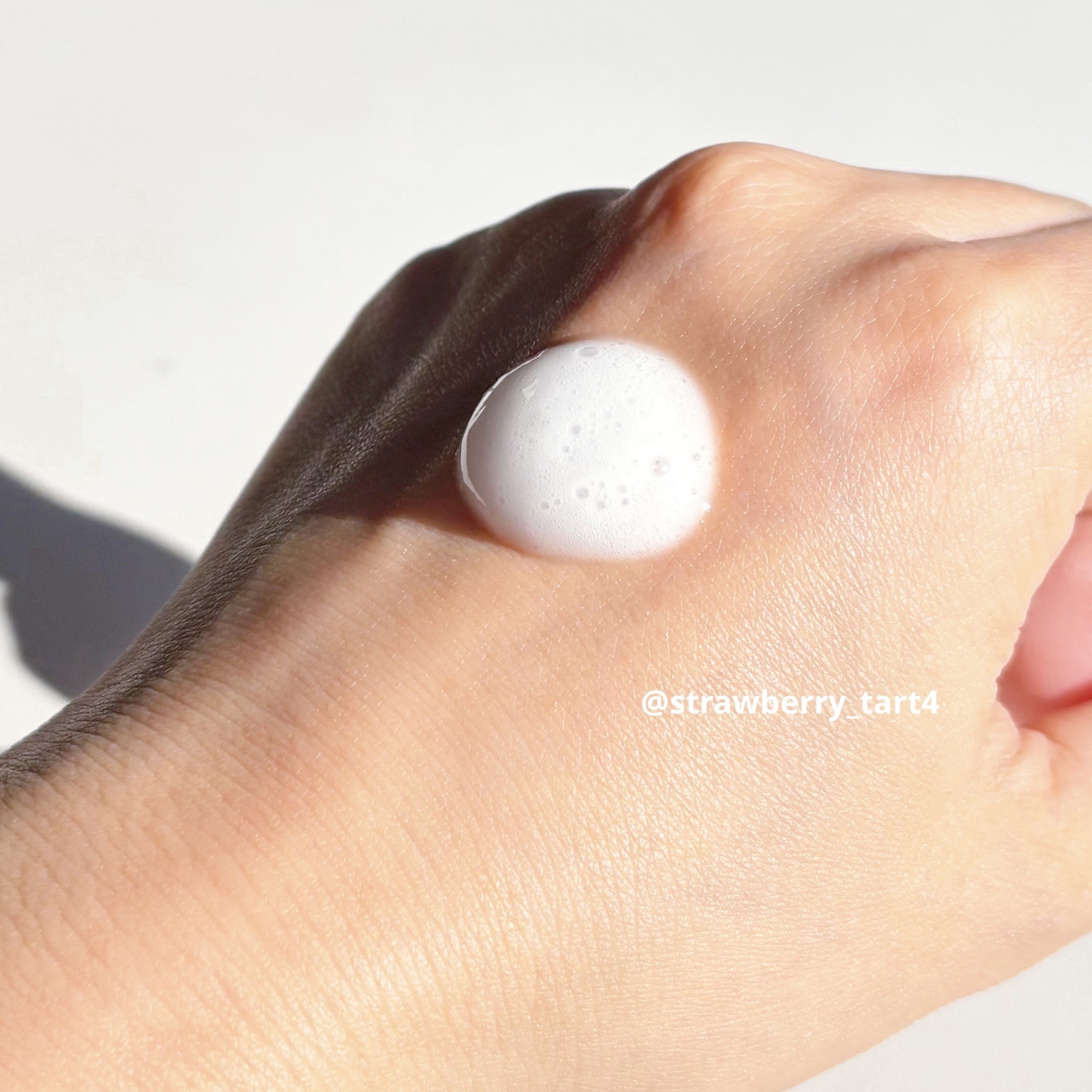 ソフィーナ iP ベースケア セラム＜土台美容液＞/SOFINA iP/美容液を使ったクチコミ（2枚目）