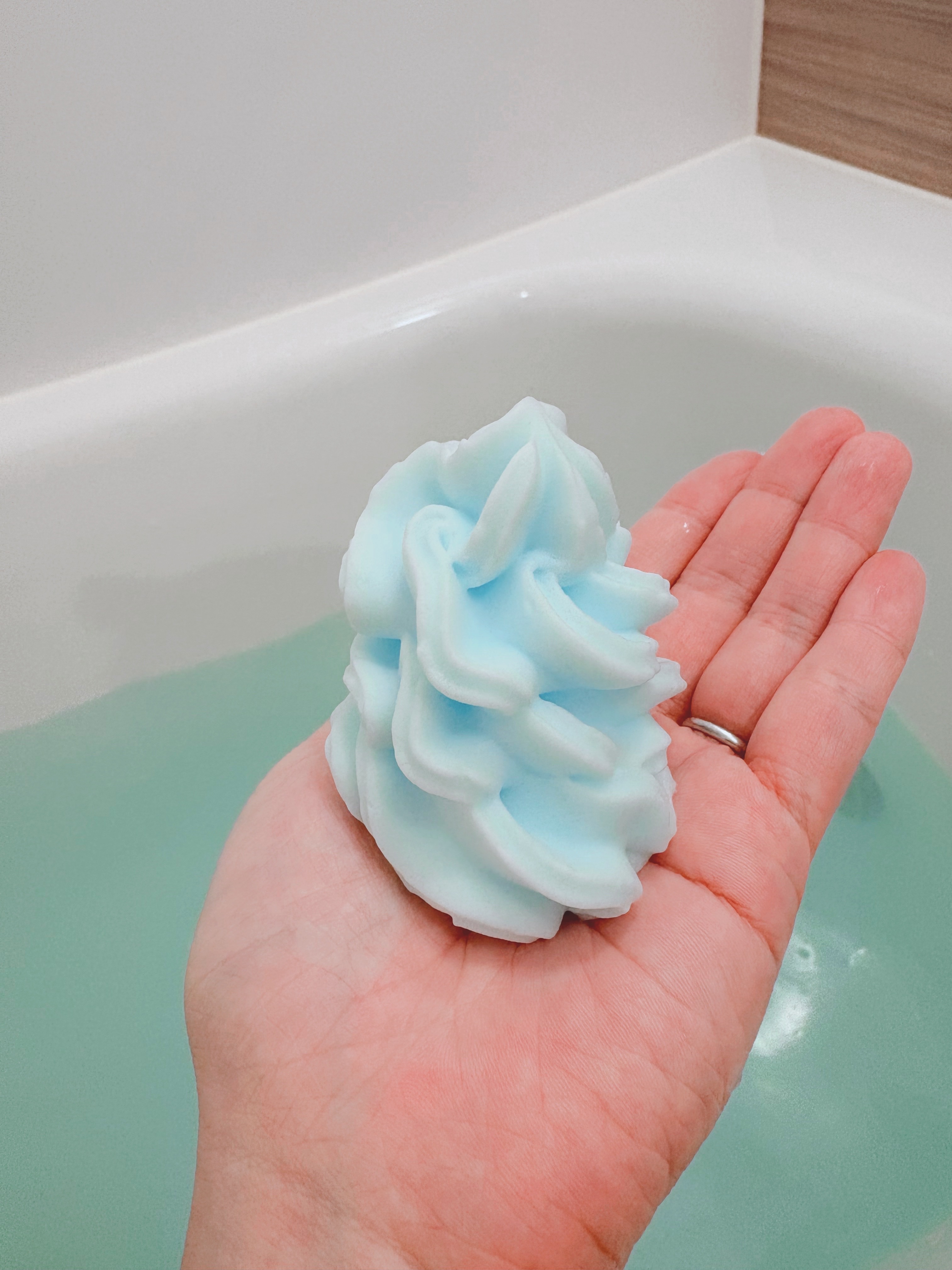 あわっぴー/アース製薬/保湿系入浴剤を使ったクチコミ（3枚目）