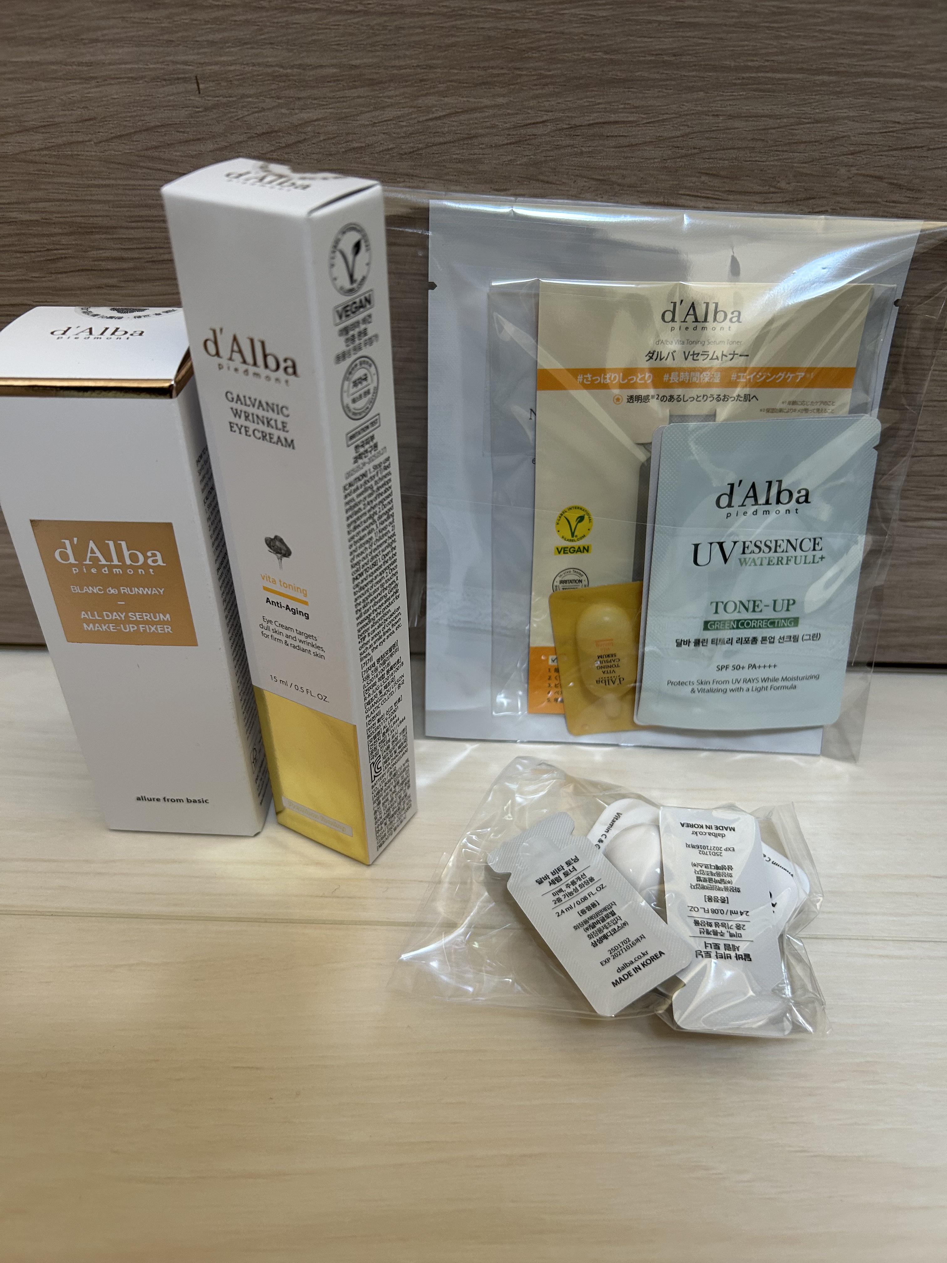 オールデイセラムメイクアップフィクサー/ダルバ/フィックスミストを使ったクチコミ（3枚目）