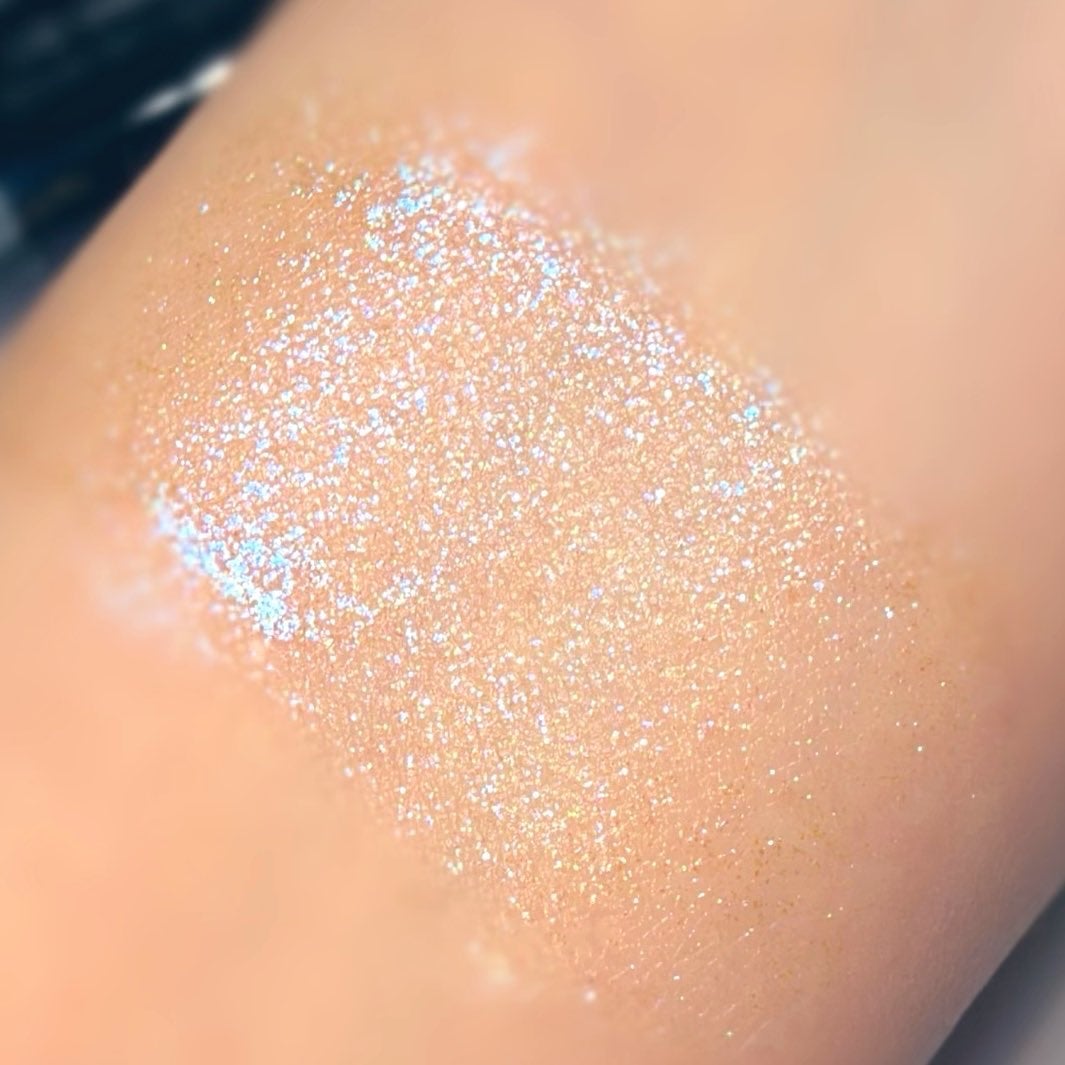 ダズルシャドウ リキッド アイシャドウ グリッター/M・A・C/リキッドアイシャドウを使ったクチコミ(4枚目)