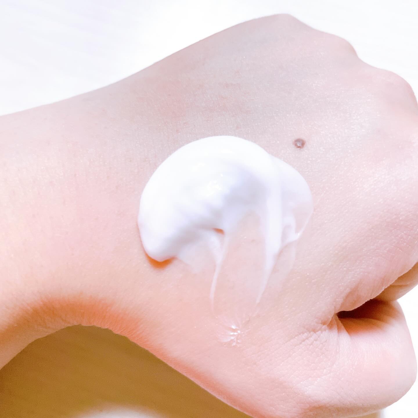 スキンバリア モイスチャライジングクリーム/COSRX/ボディクリームを使ったクチコミ（3枚目）