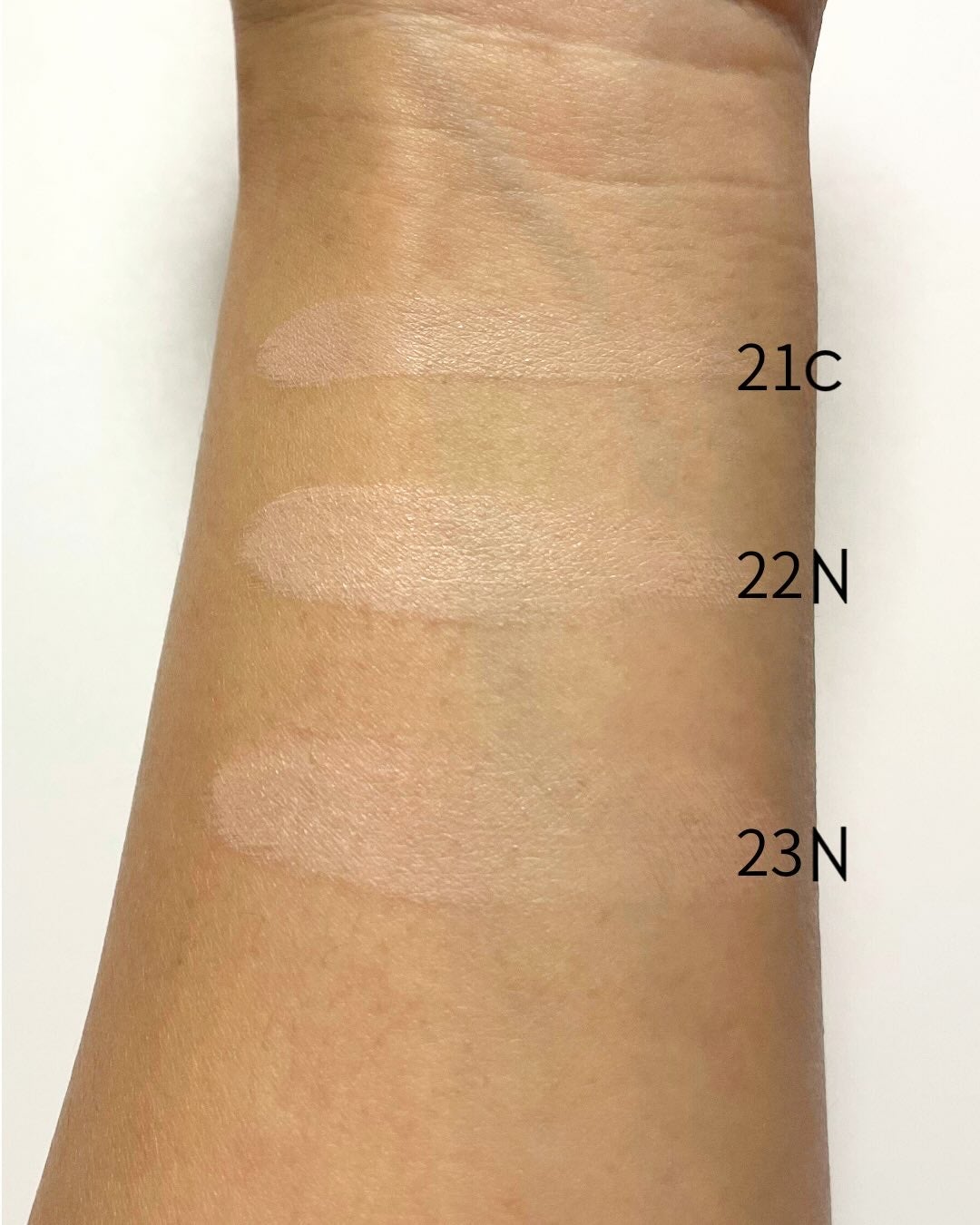 エティナ メッシュエアネス ナチュラルグロウ クッション/ETINNA/クッションファンデーションを使ったクチコミ(3枚目)