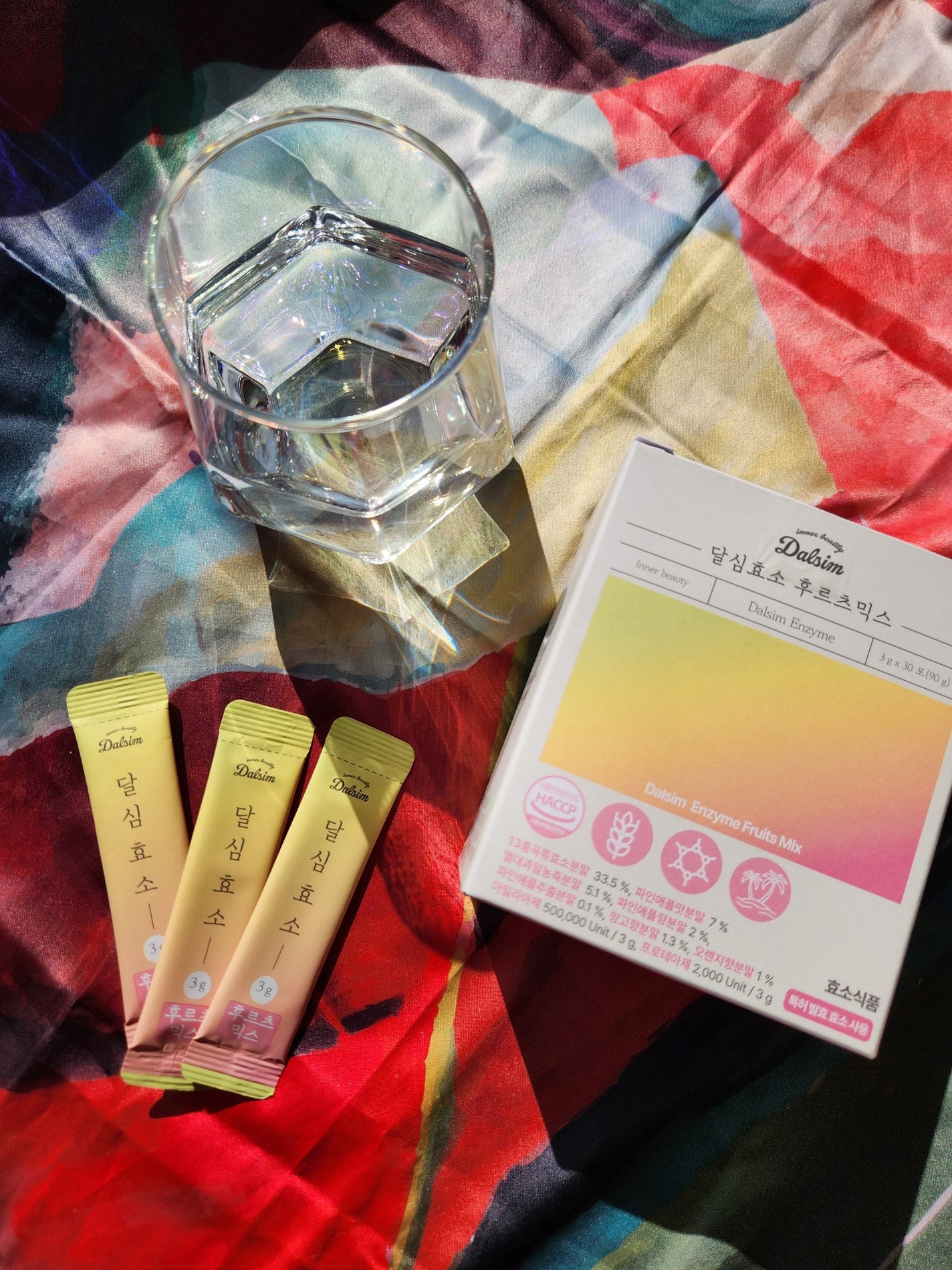 mochi.フォロバ on LIPS 「🍇🍈🍊🍑🍒🍋🫐ダルシム酵素新作のフルーツミックス味、美味しいよ..」(1枚目)