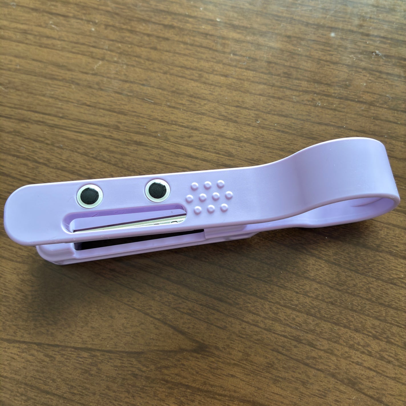 かんたん前髪セルフカッター /ヘアカットモンスター/ヘアケアグッズを使ったクチコミ(1枚目)